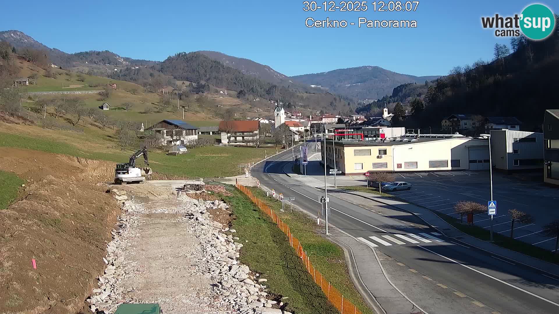Webcam en direct – Entrée de la ville de Cerkno