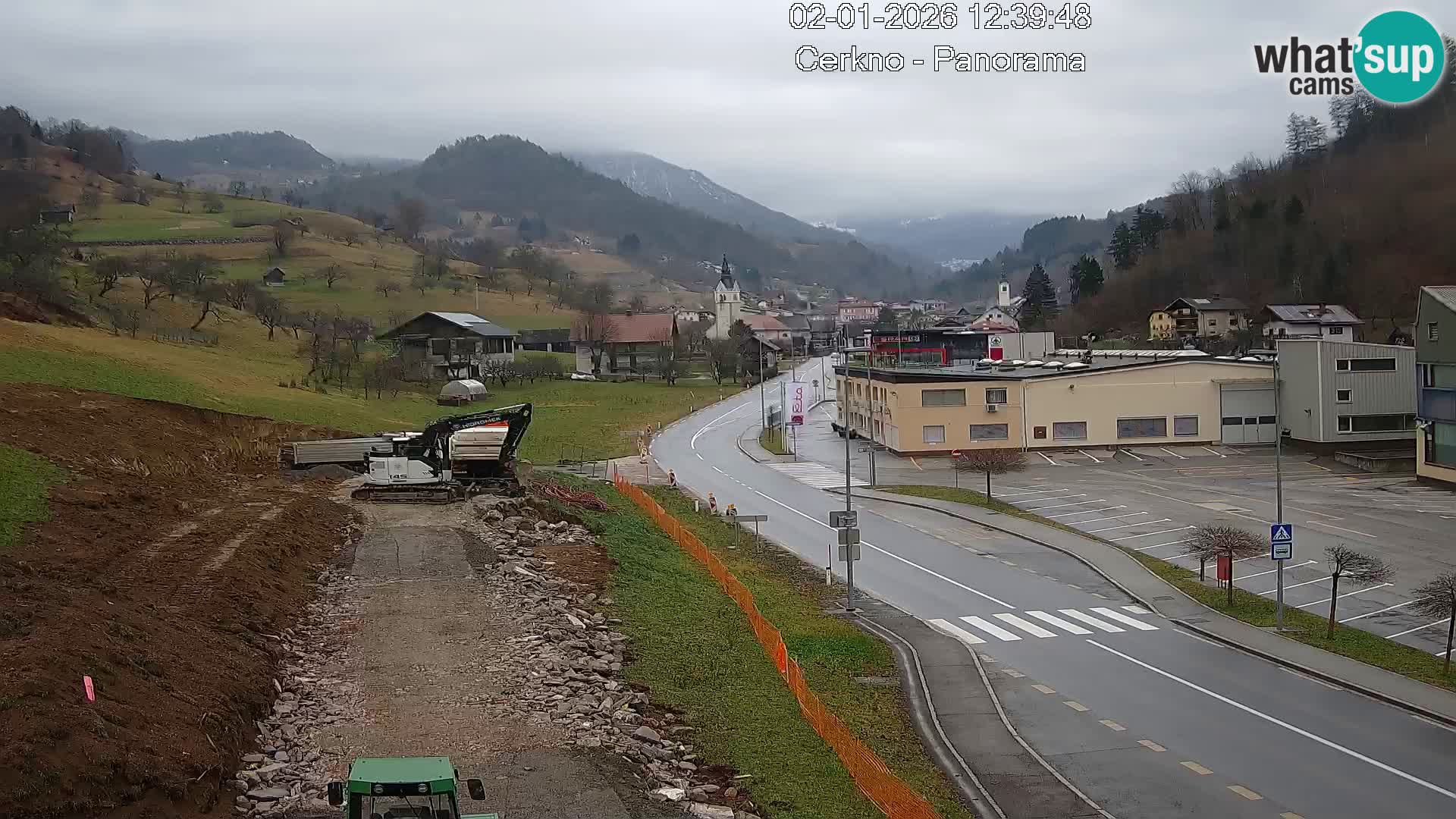 Webcam en direct – Entrée de la ville de Cerkno