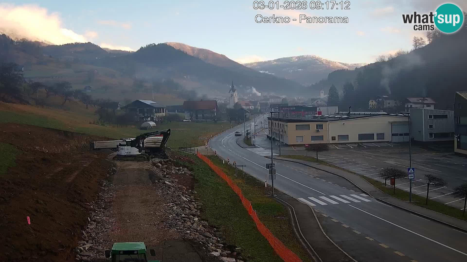 Webcam en direct – Entrée de la ville de Cerkno
