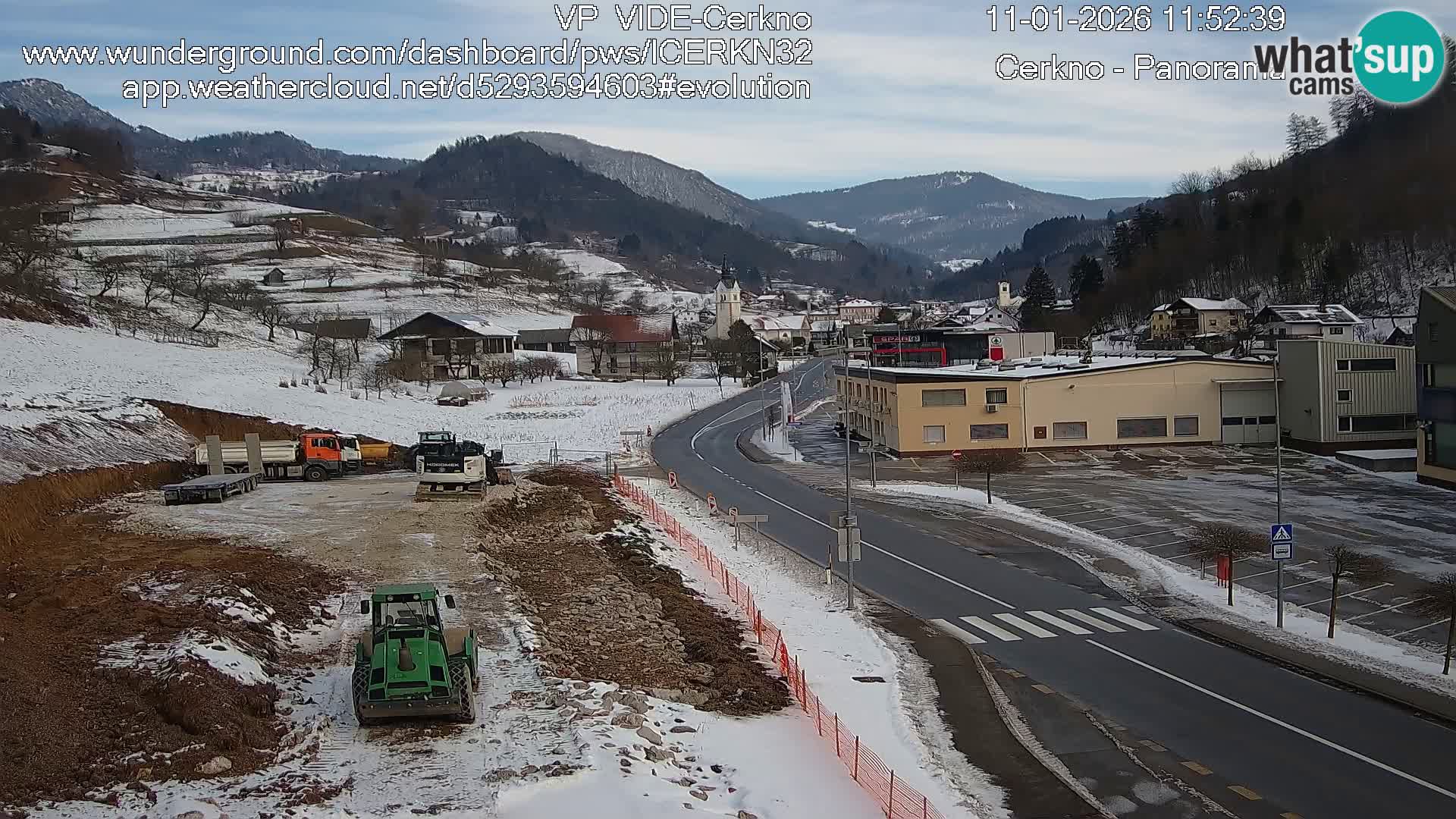 Cerkno city entrance Live Webcam