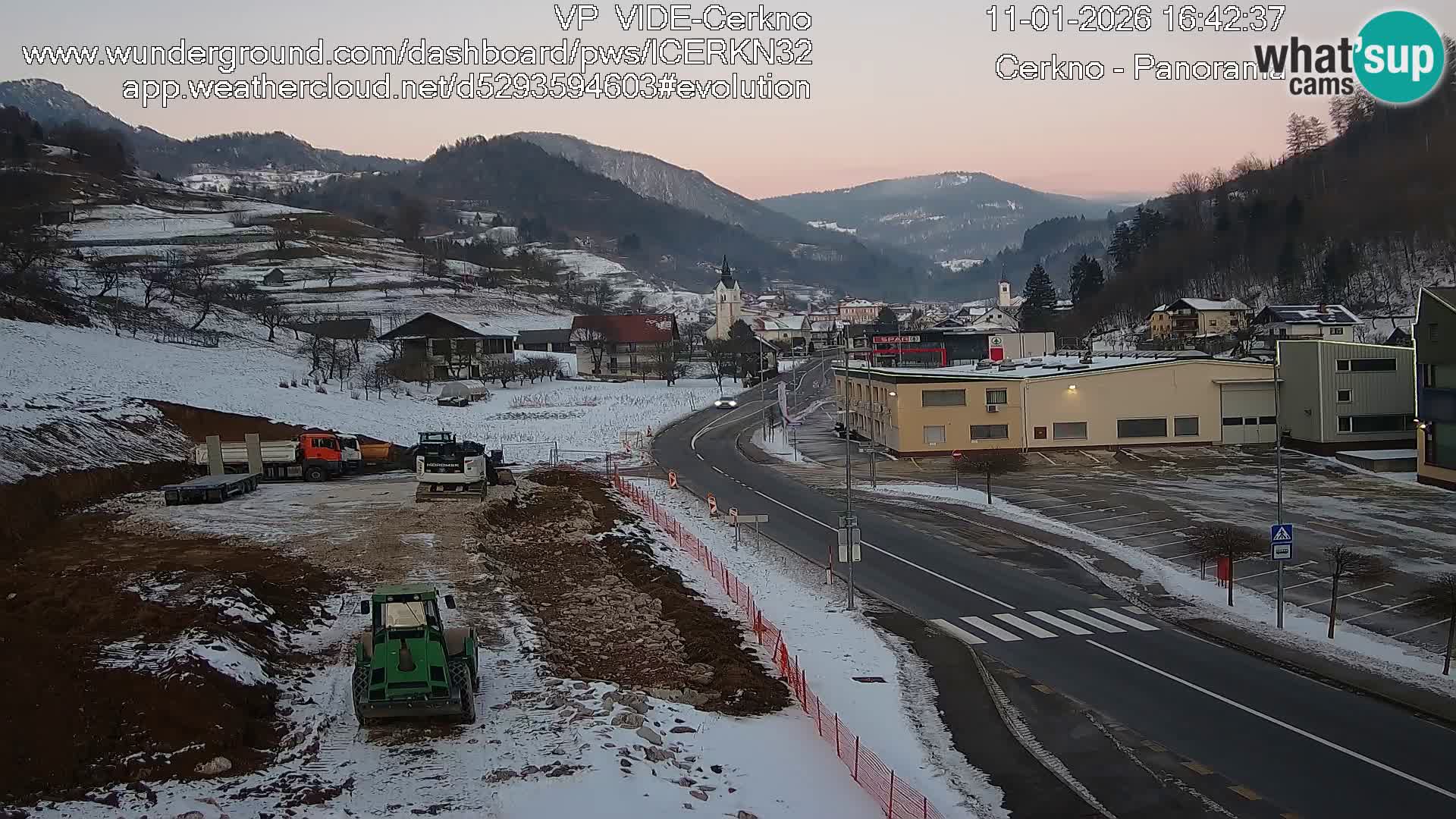 Cerkno entrada a la ciudad Webcam en vivo
