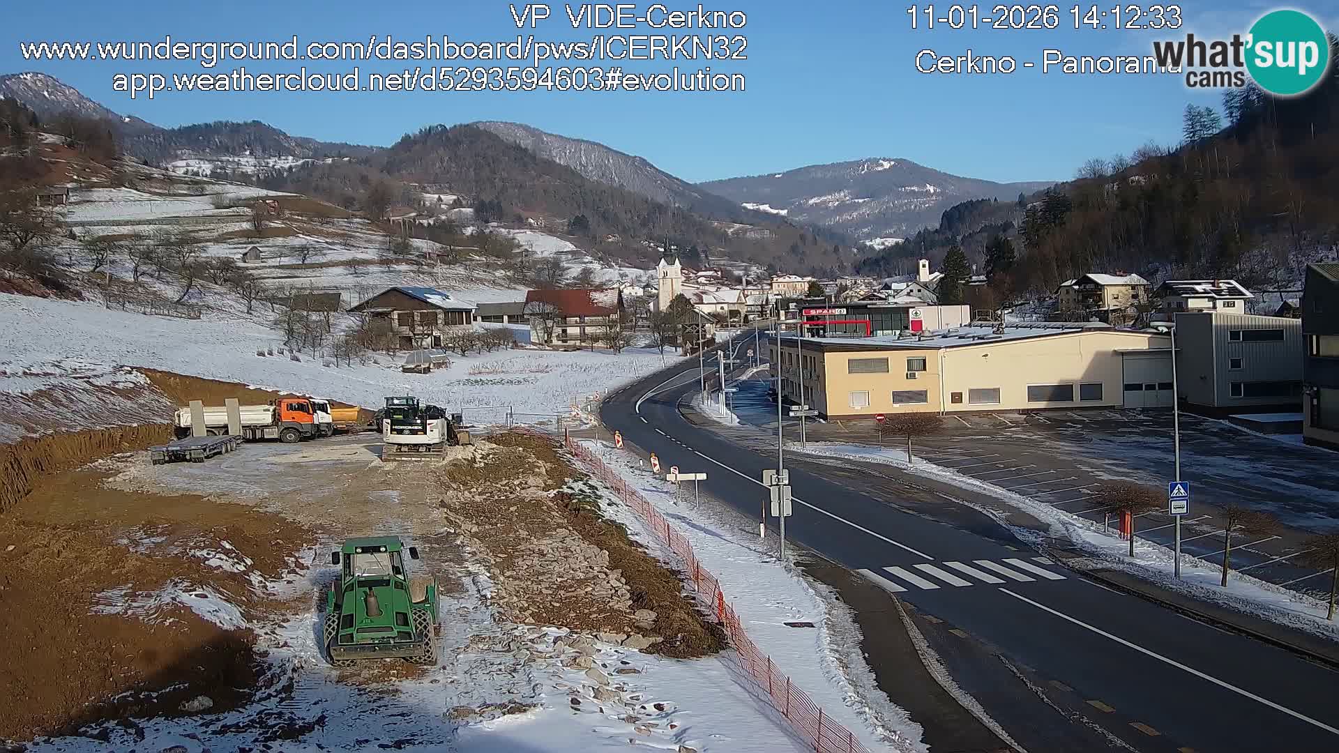 Cerkno city entrance Live Webcam