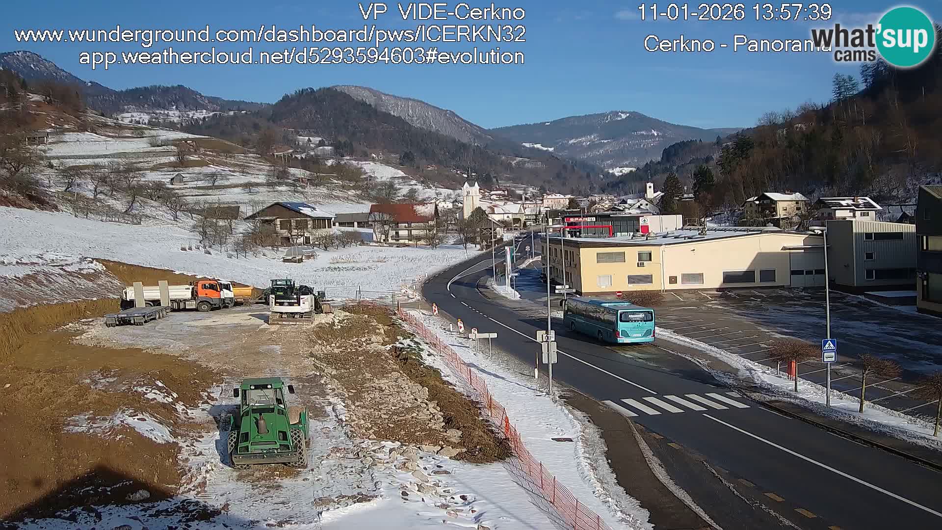 Cerkno city entrance Live Webcam