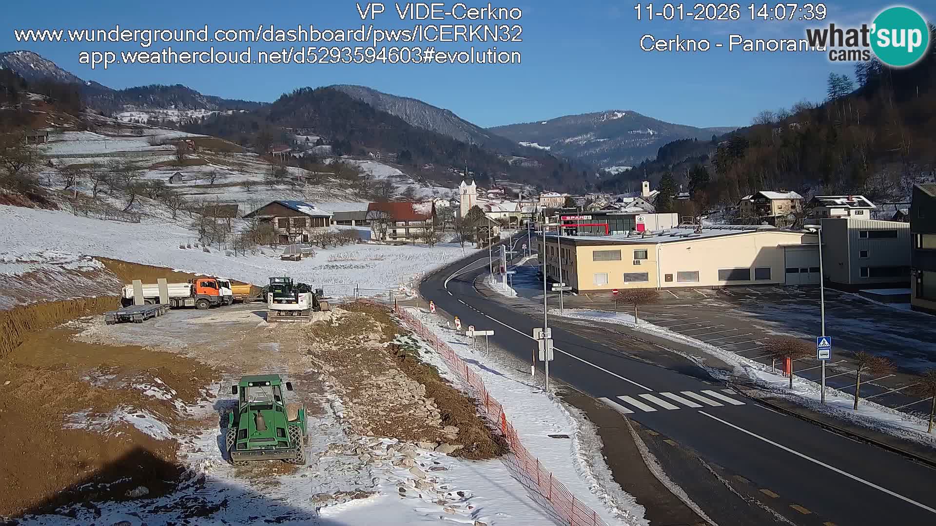 Cerkno city entrance Live Webcam
