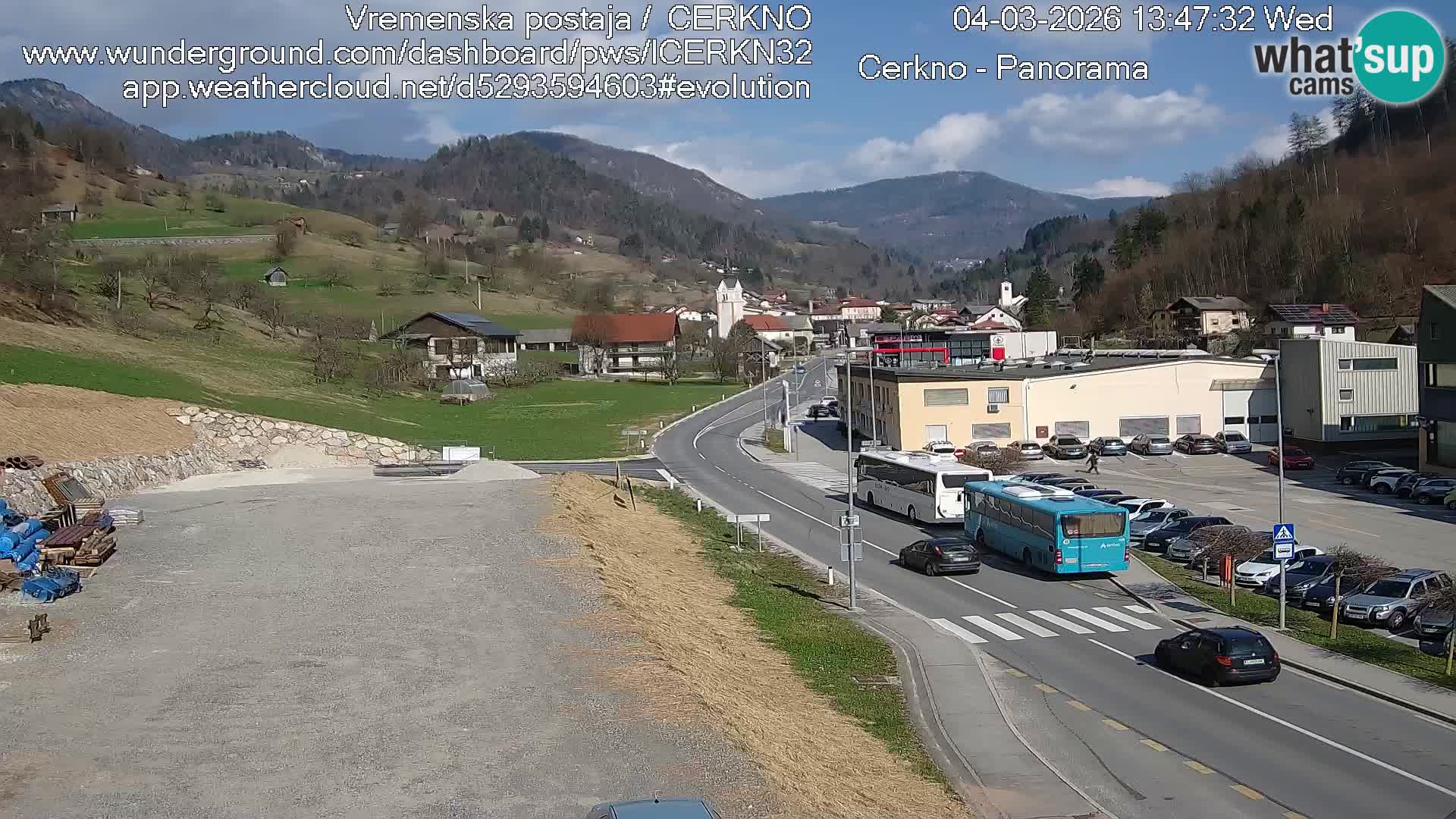 Cerkno entrada a la ciudad Webcam en vivo