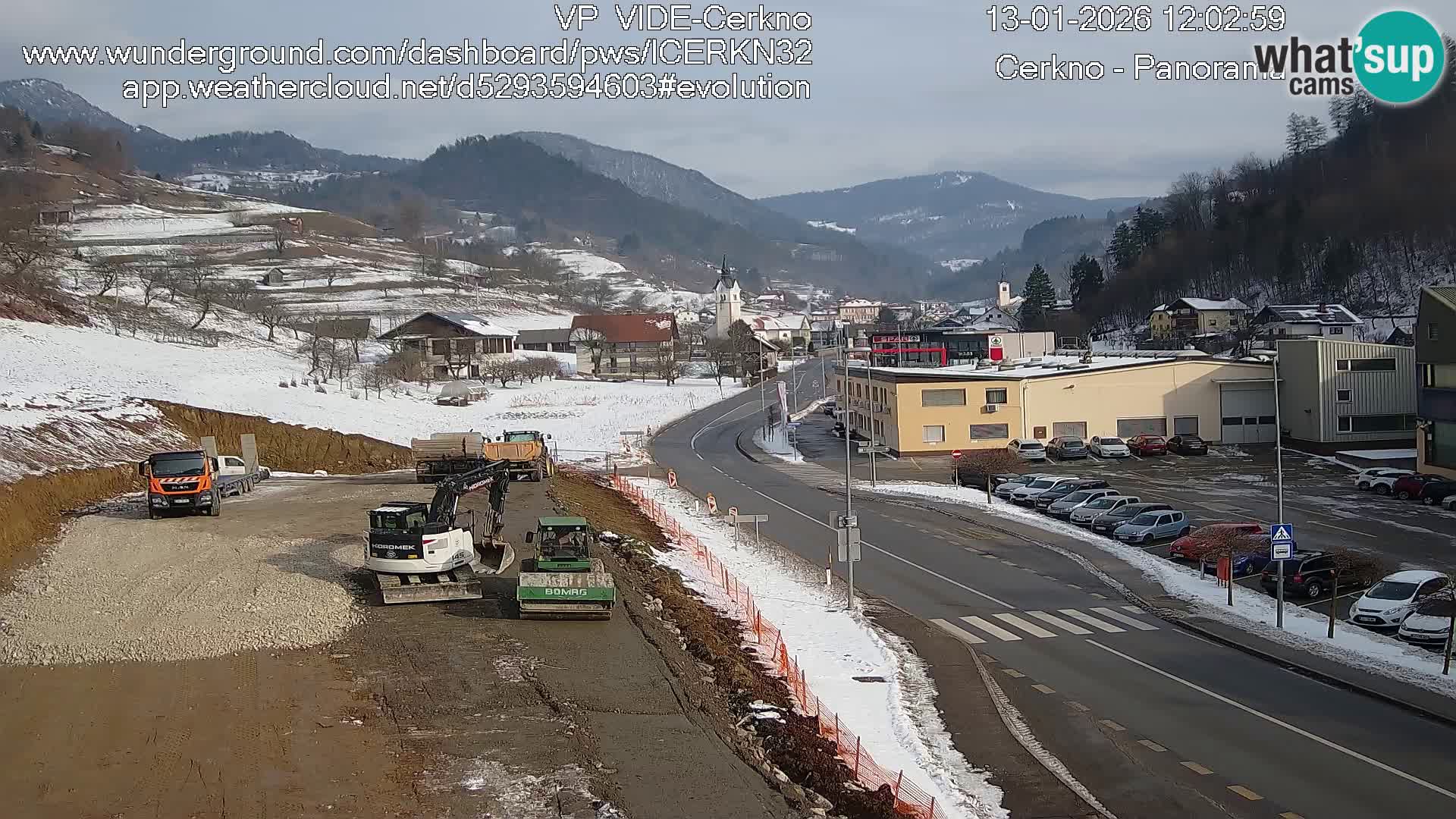 Webcam en direct – Entrée de la ville de Cerkno