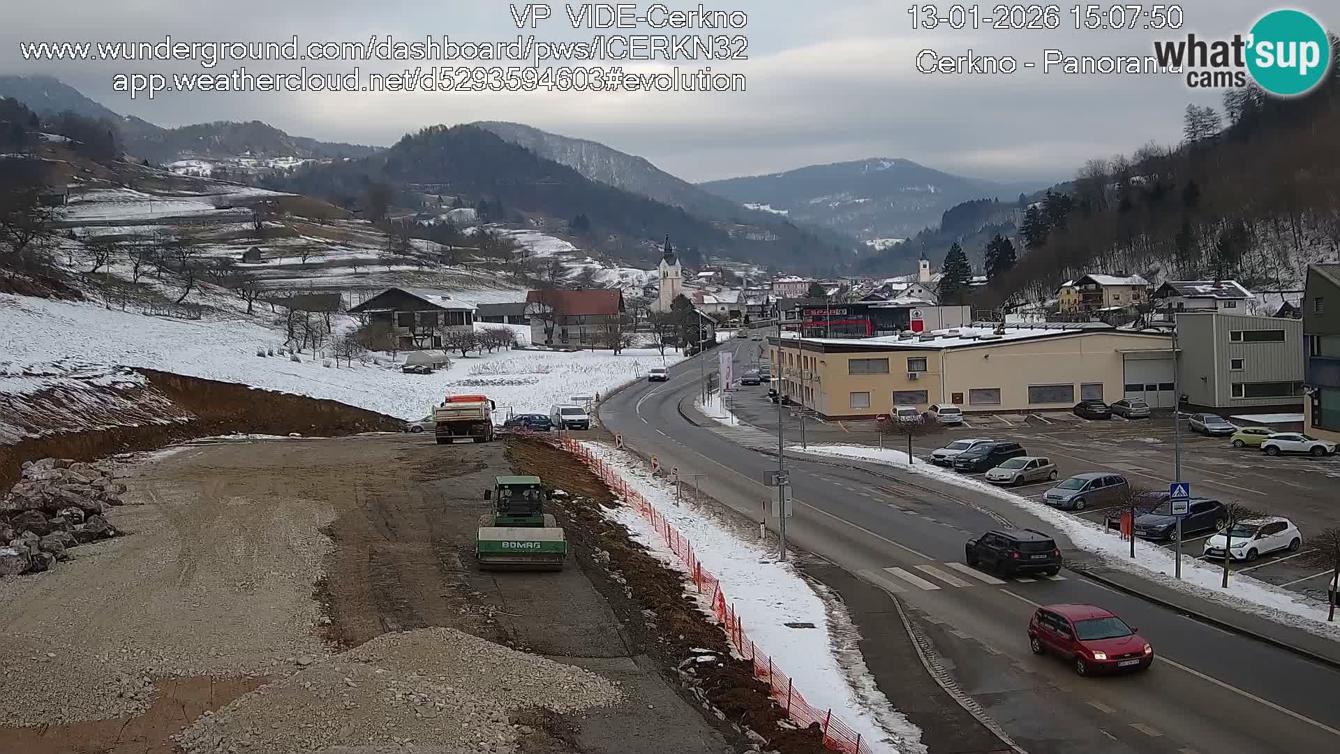 Cerkno entrada a la ciudad Webcam en vivo