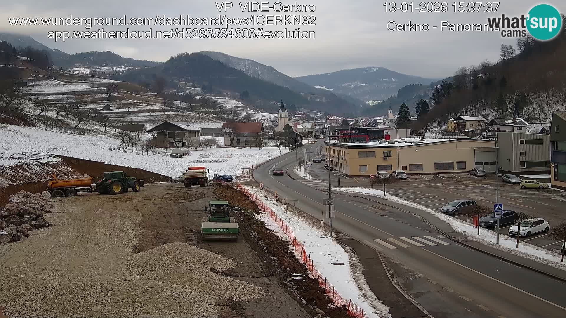 Cerkno city entrance Live Webcam