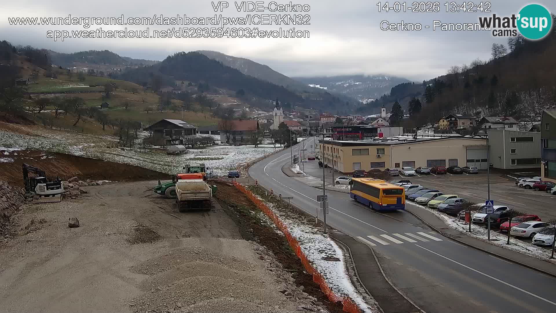 Cerkno entrada a la ciudad Webcam en vivo