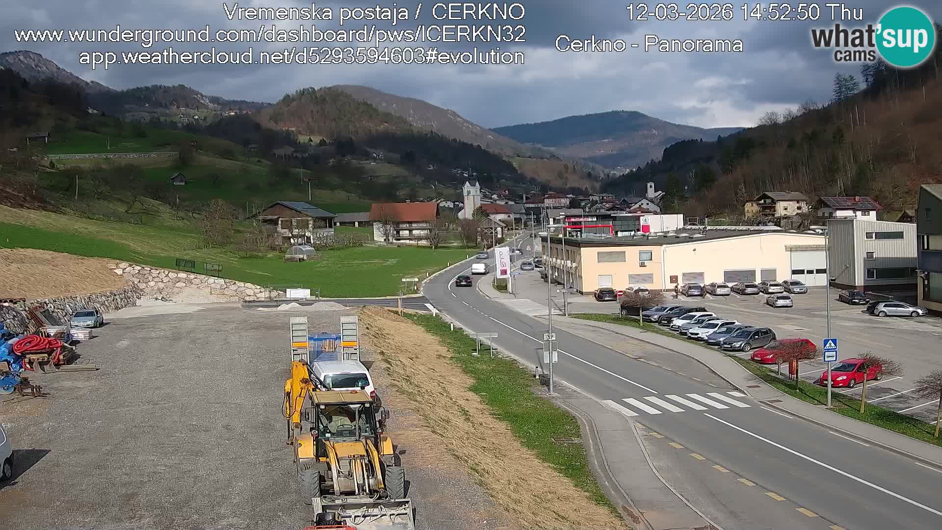 Cerkno city entrance Live Webcam