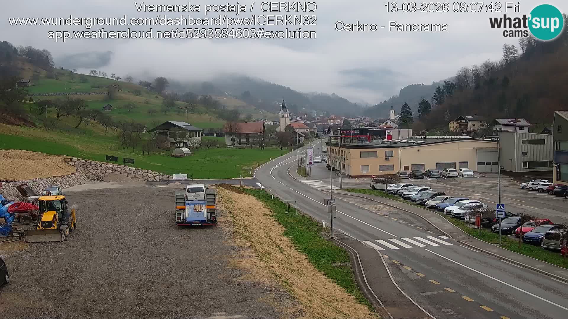 Webcam en direct – Entrée de la ville de Cerkno
