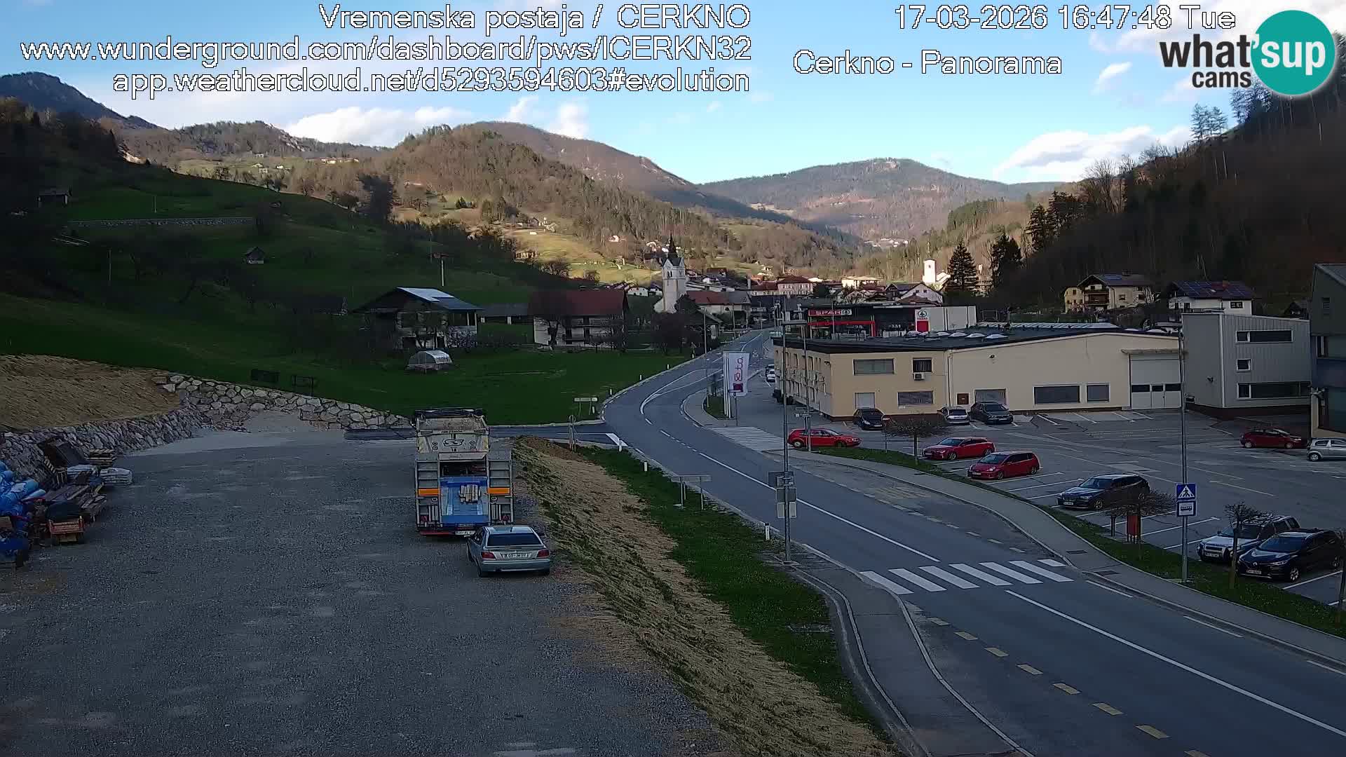 Cerkno city entrance Live Webcam