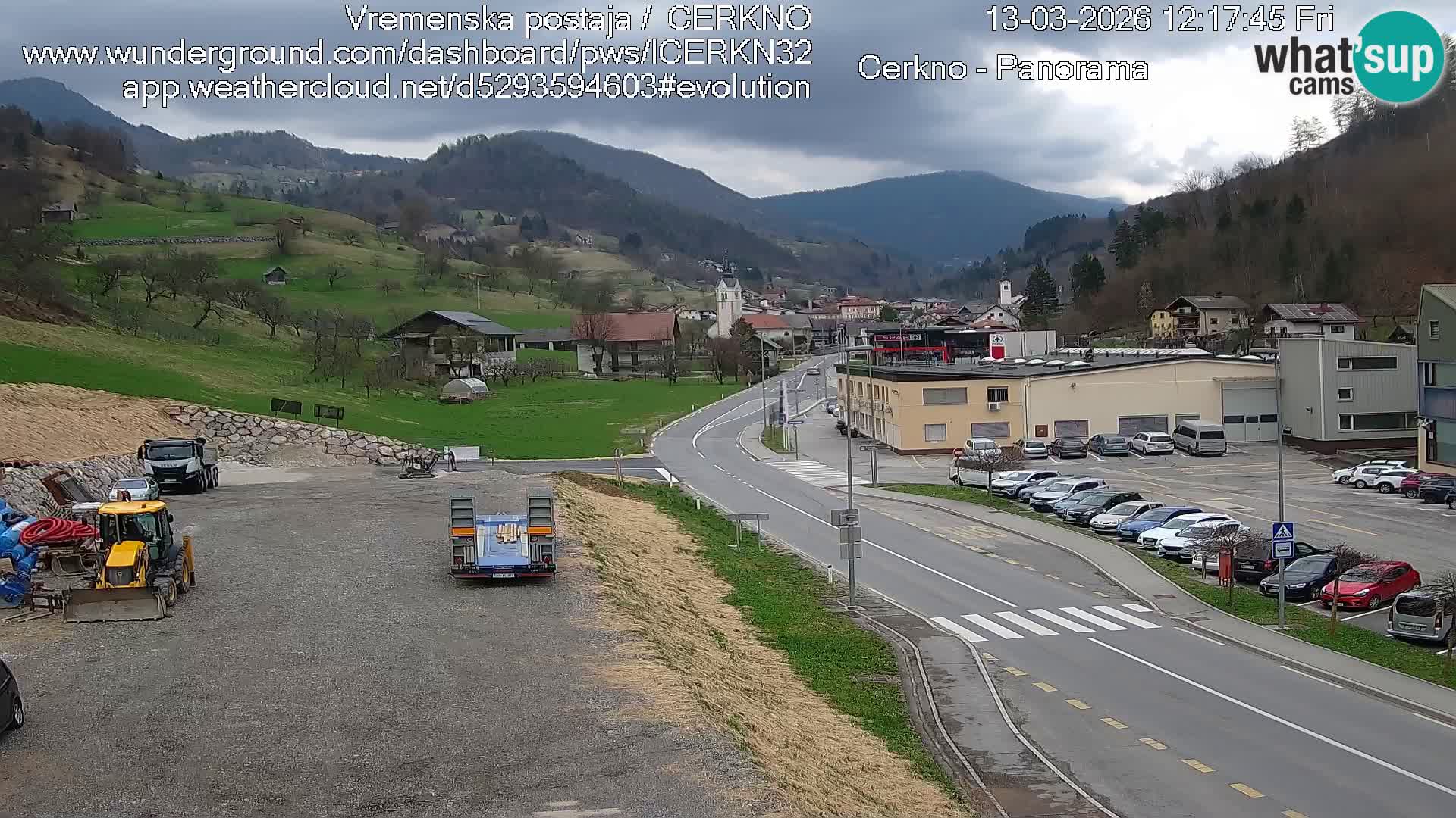 Cerkno city entrance Live Webcam
