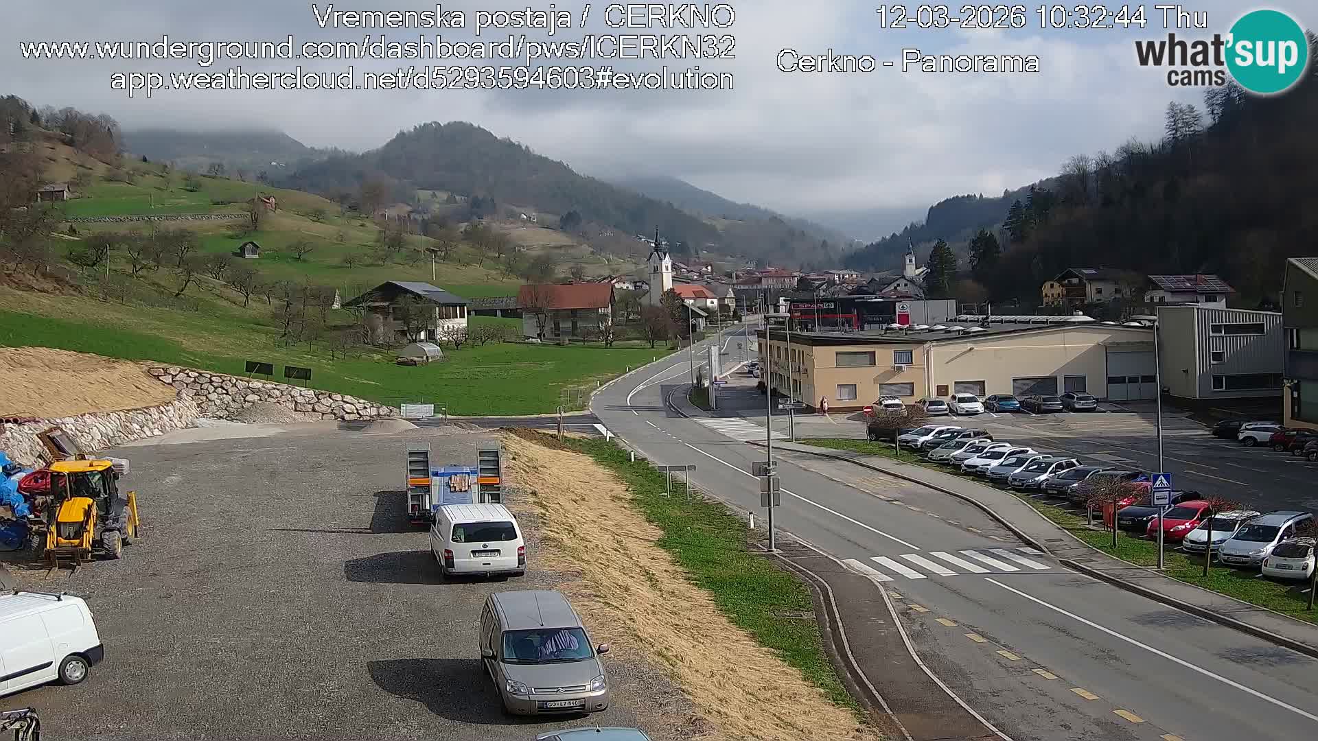 Cerkno city entrance Live Webcam