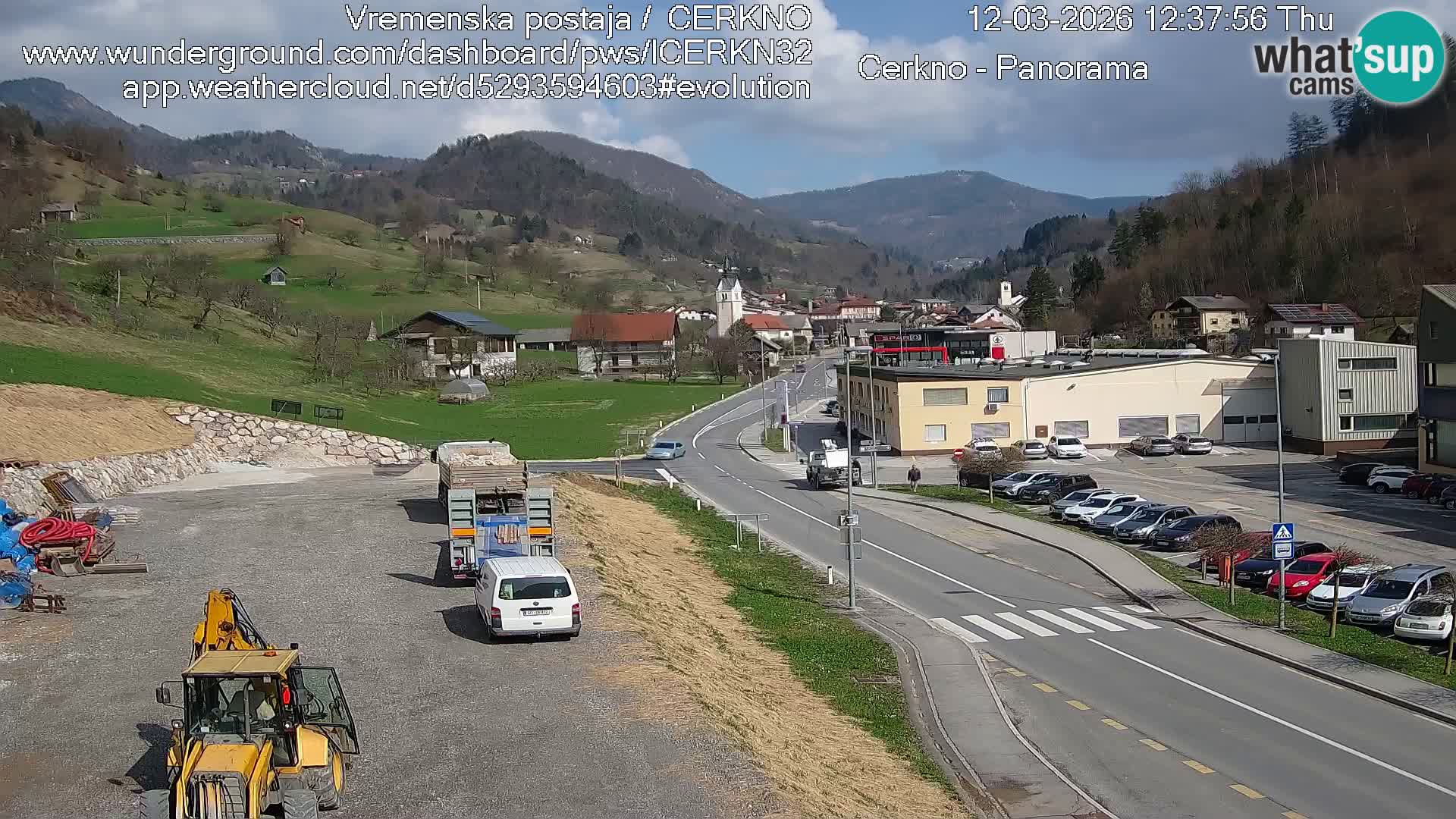 Cerkno city entrance Live Webcam