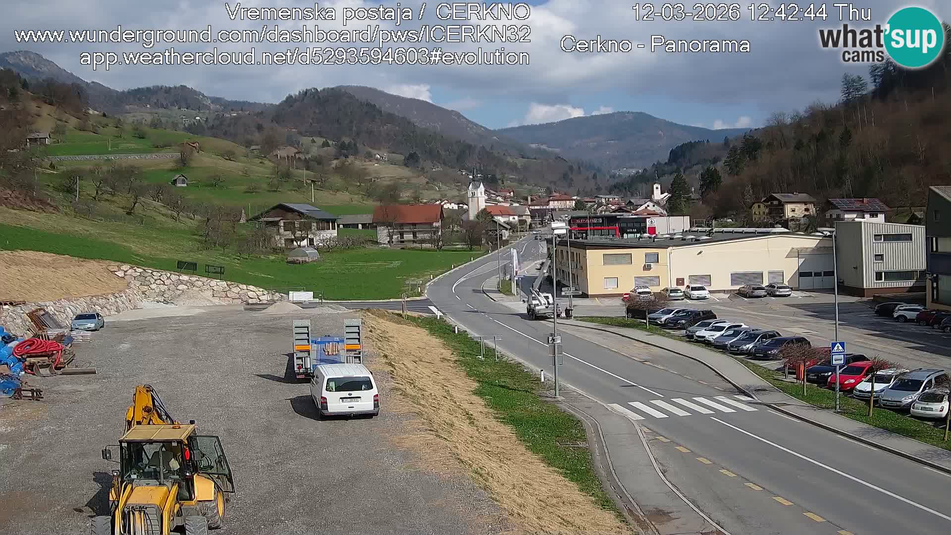 Cerkno city entrance Live Webcam