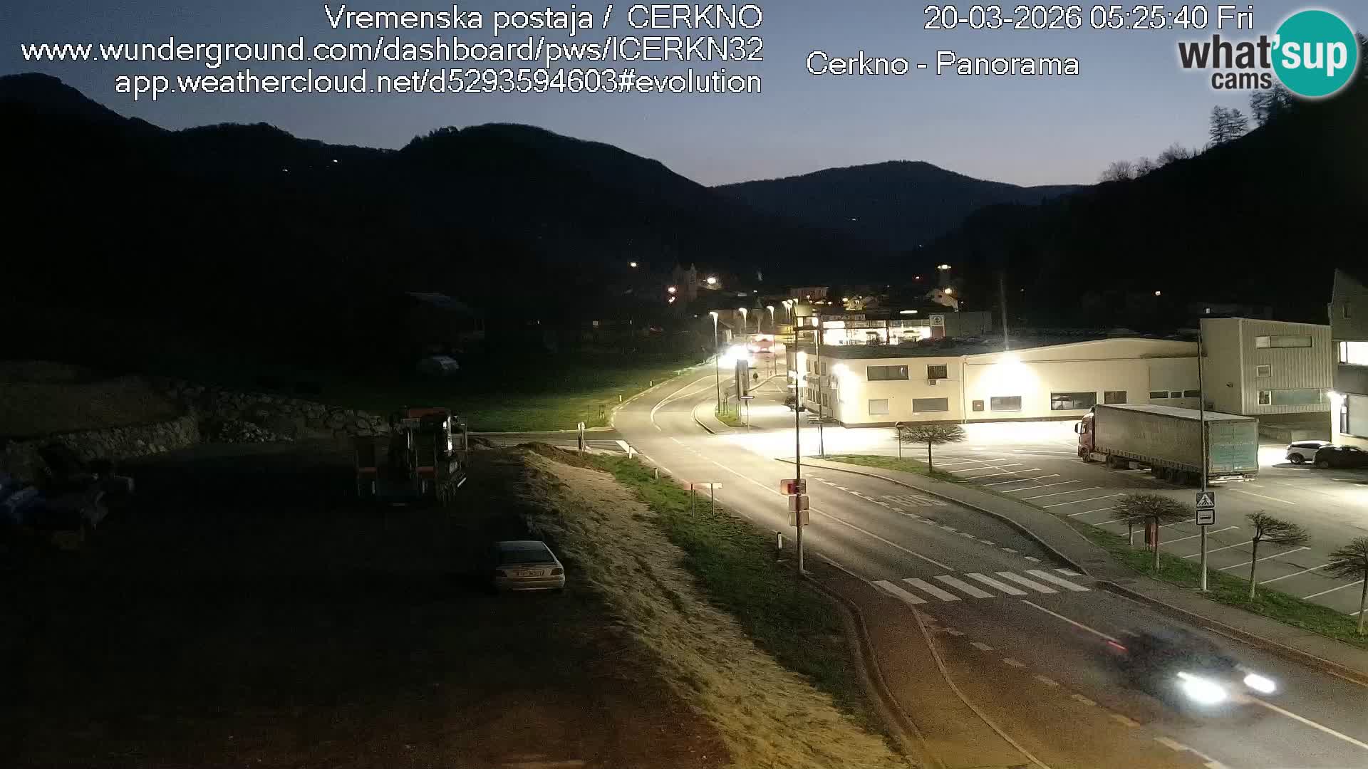 Cerkno city entrance Live Webcam