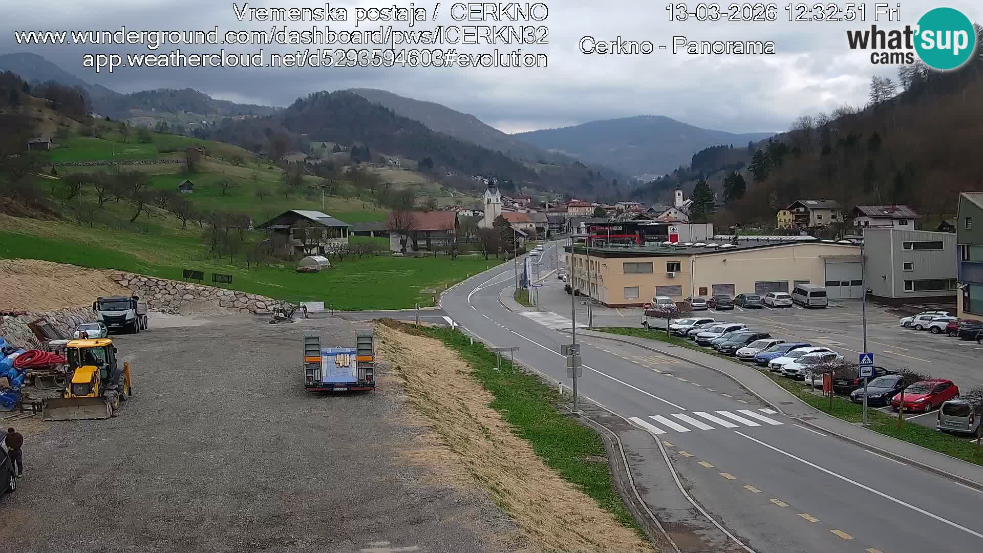 Cerkno city entrance Live Webcam