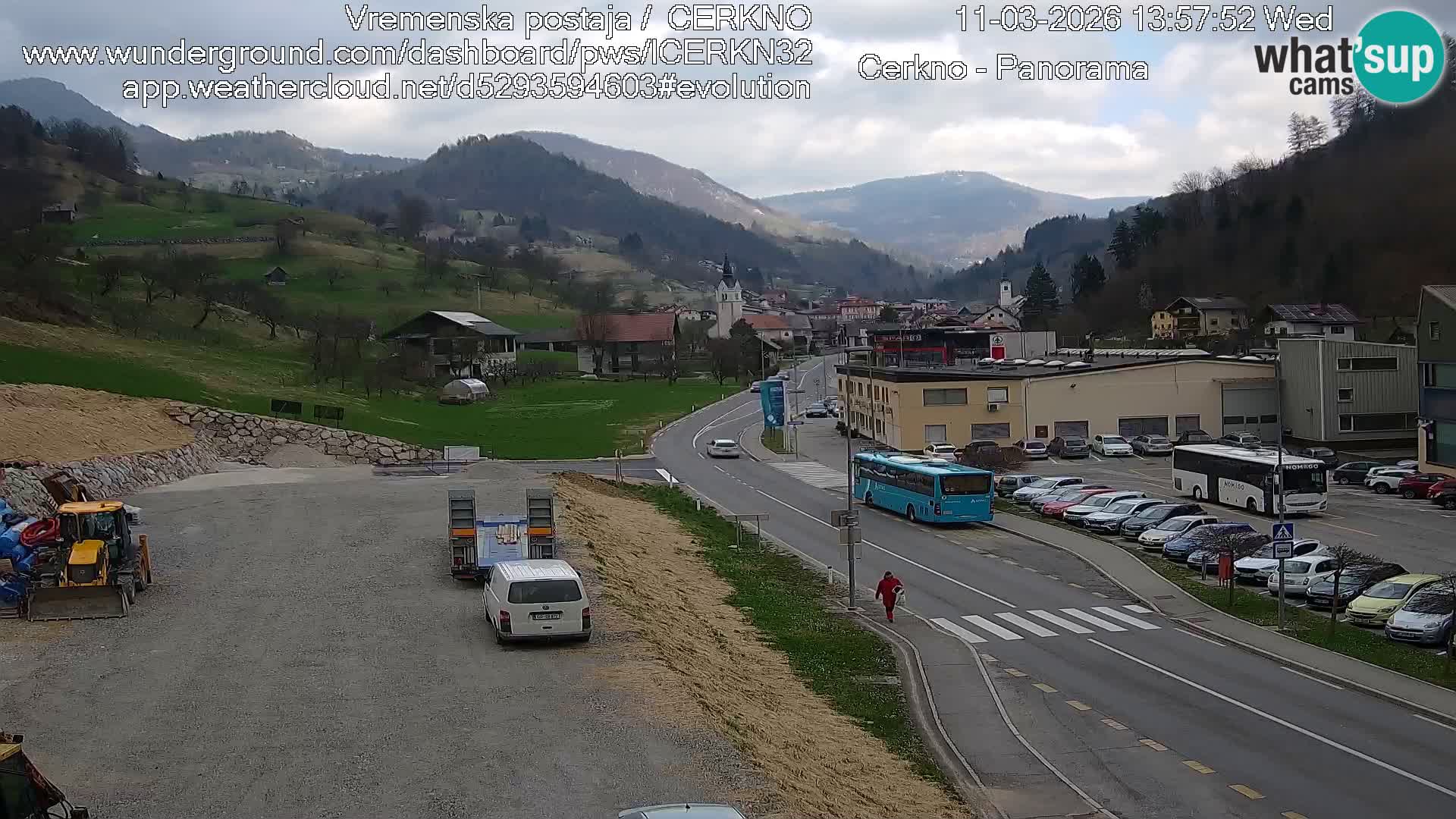 Cerkno city entrance Live Webcam