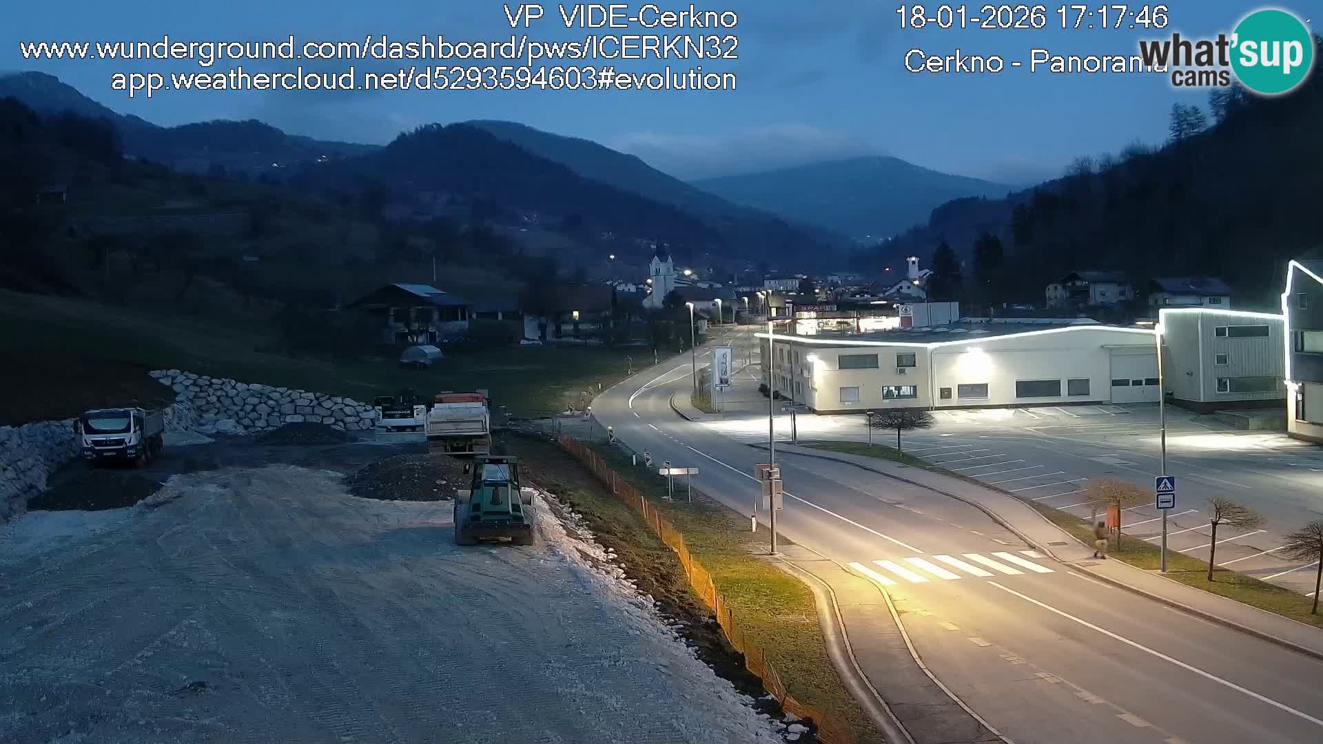 Webcam en direct – Entrée de la ville de Cerkno