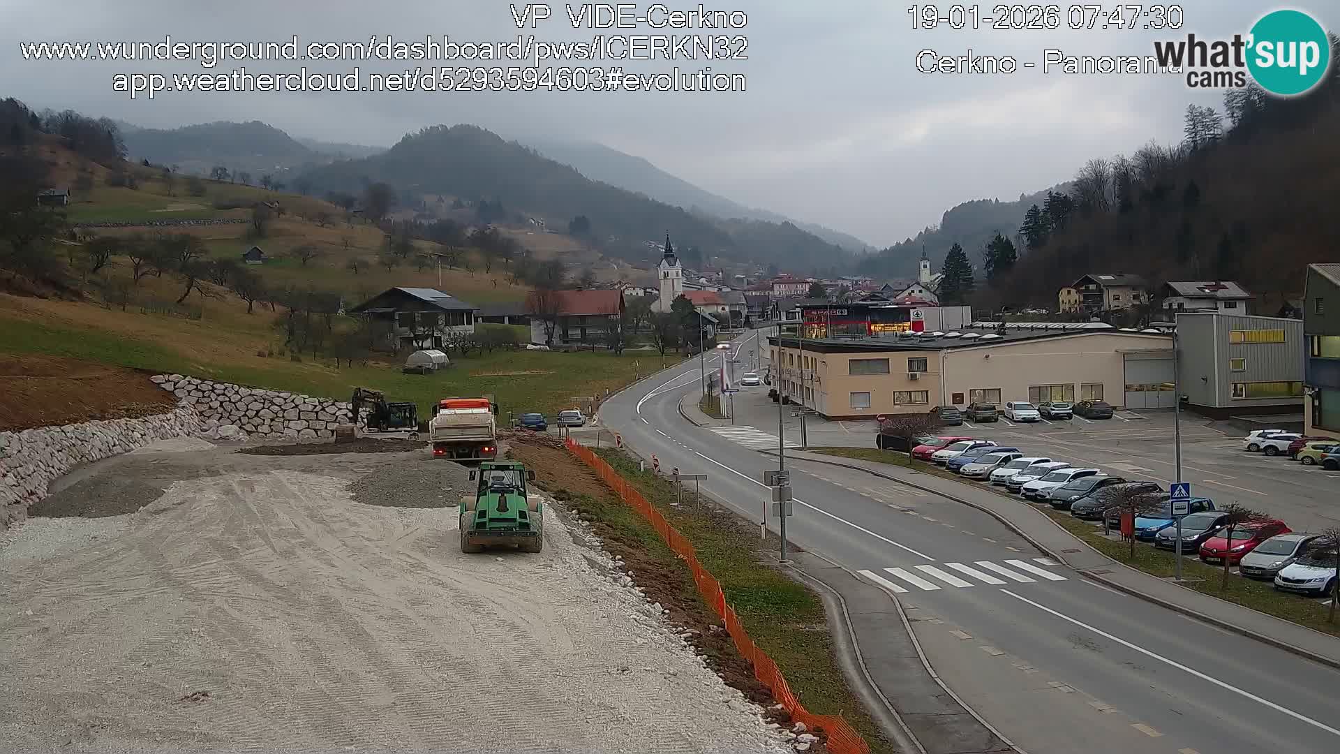 Cerkno city entrance Live Webcam