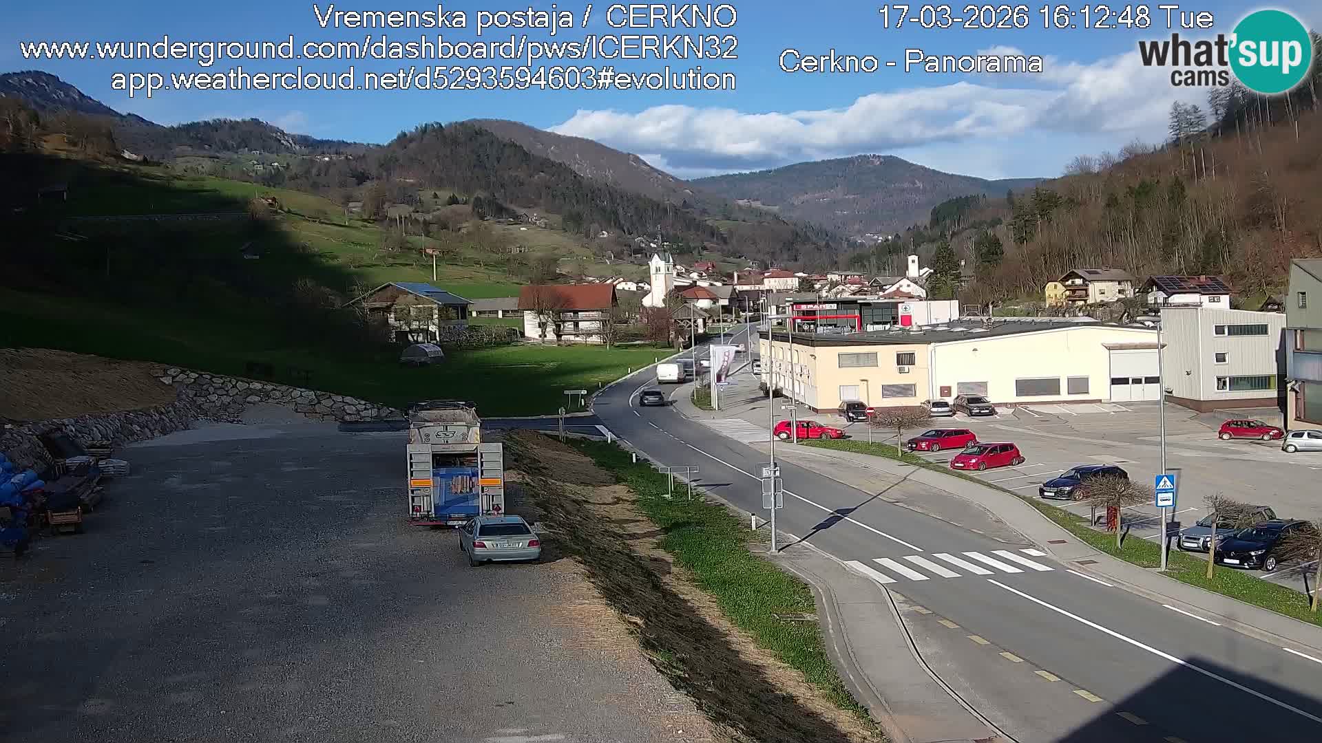 Cerkno city entrance Live Webcam