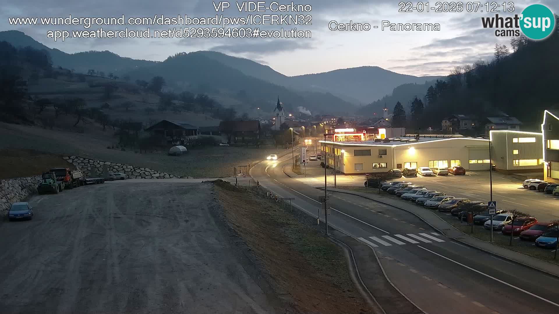 Webcam en direct – Entrée de la ville de Cerkno