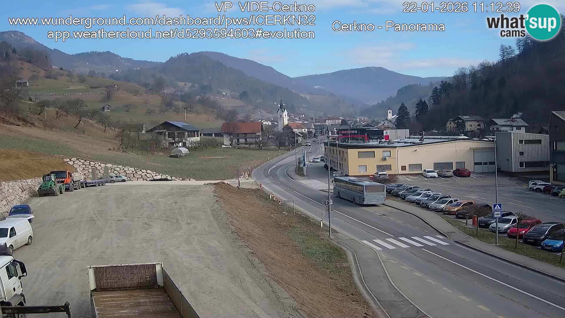 Cerkno entrada a la ciudad Webcam en vivo