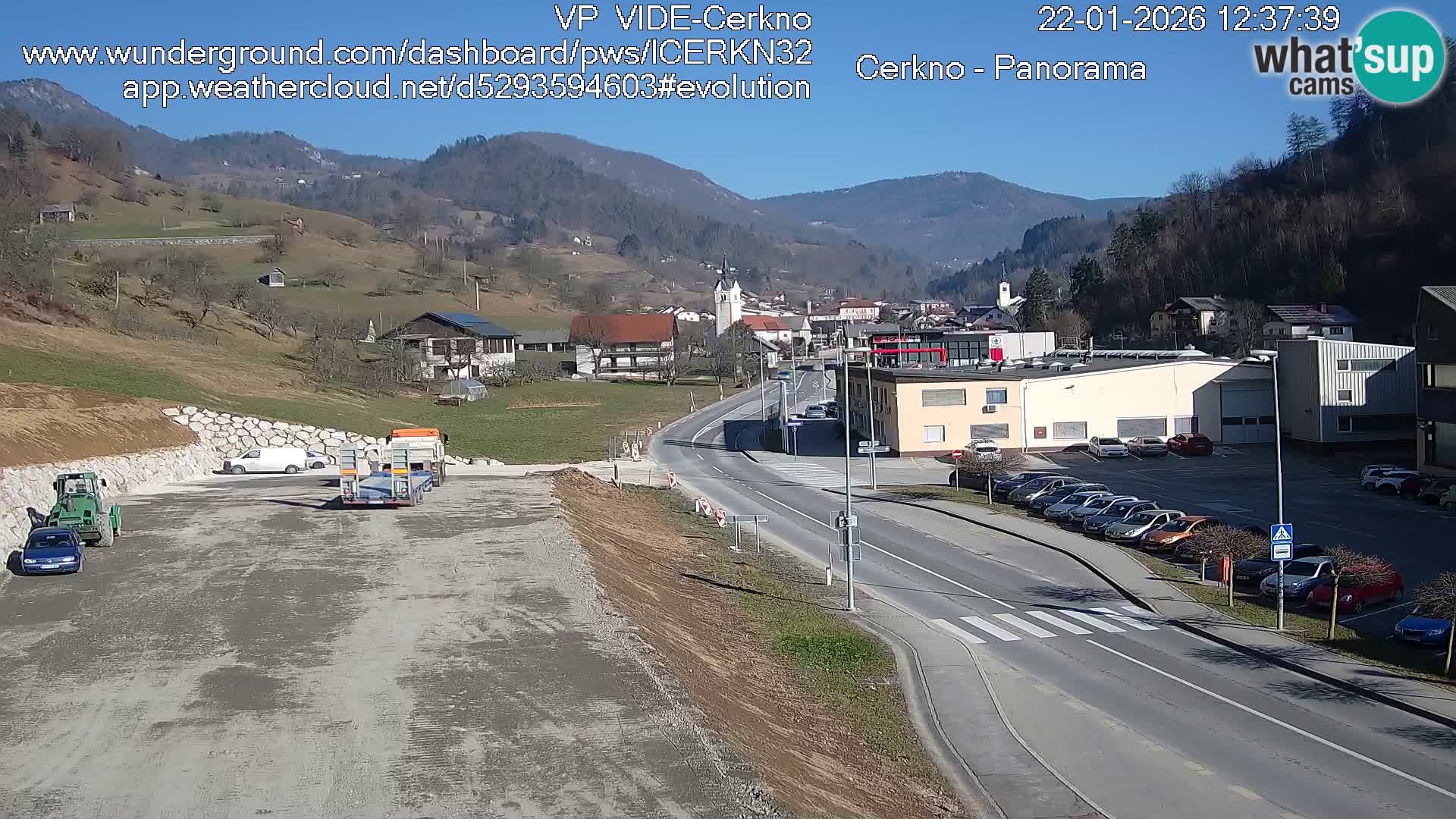 Cerkno city entrance Live Webcam