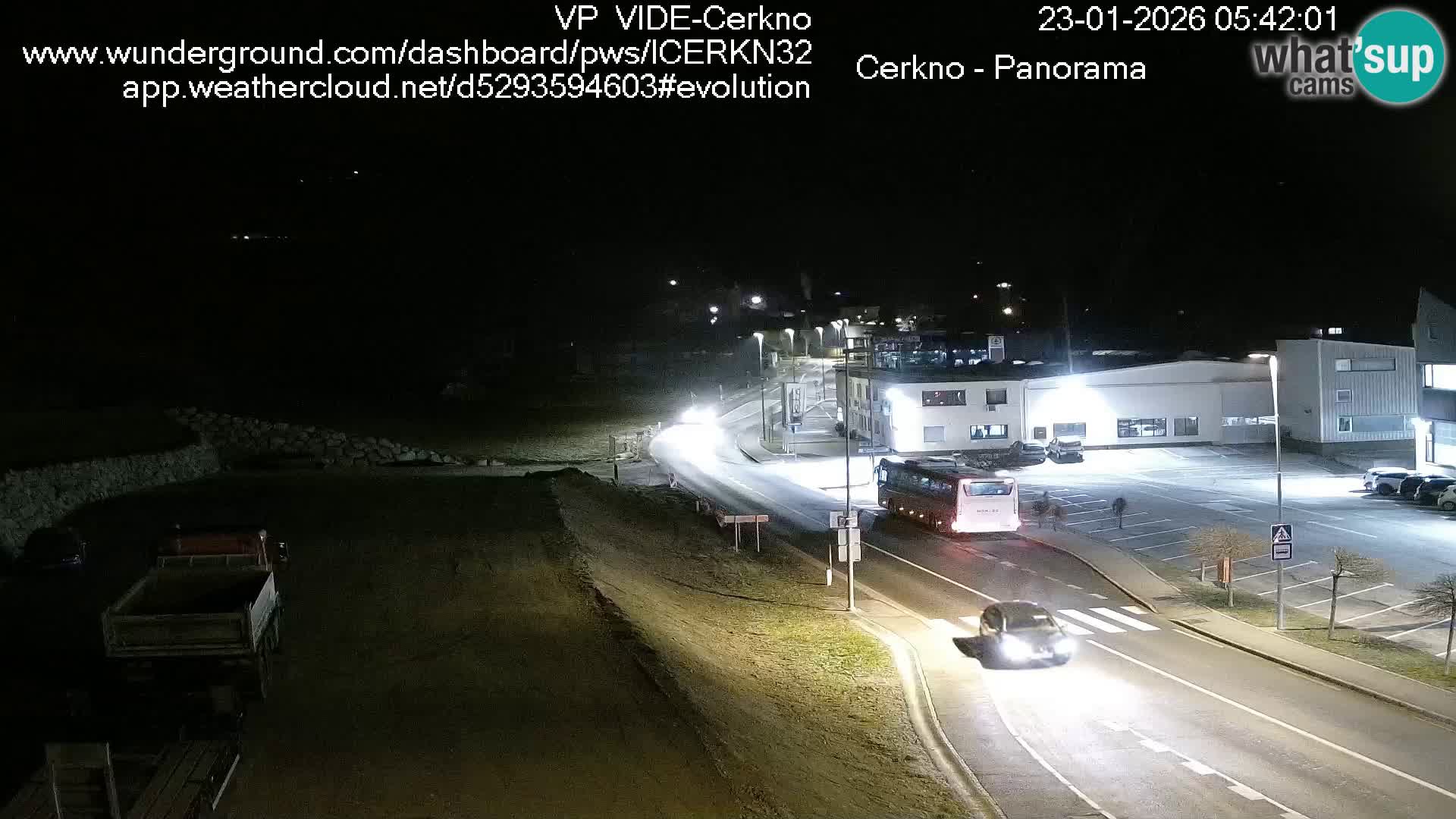 Webcam en direct – Entrée de la ville de Cerkno