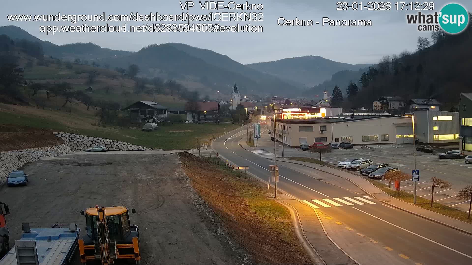 Webcam en direct – Entrée de la ville de Cerkno