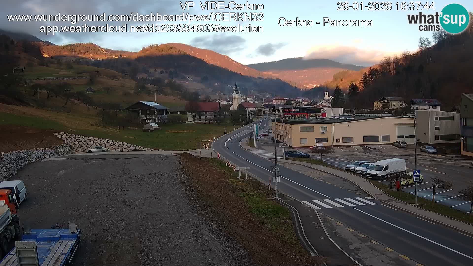 Cerkno Stadteingang Live-Webcam