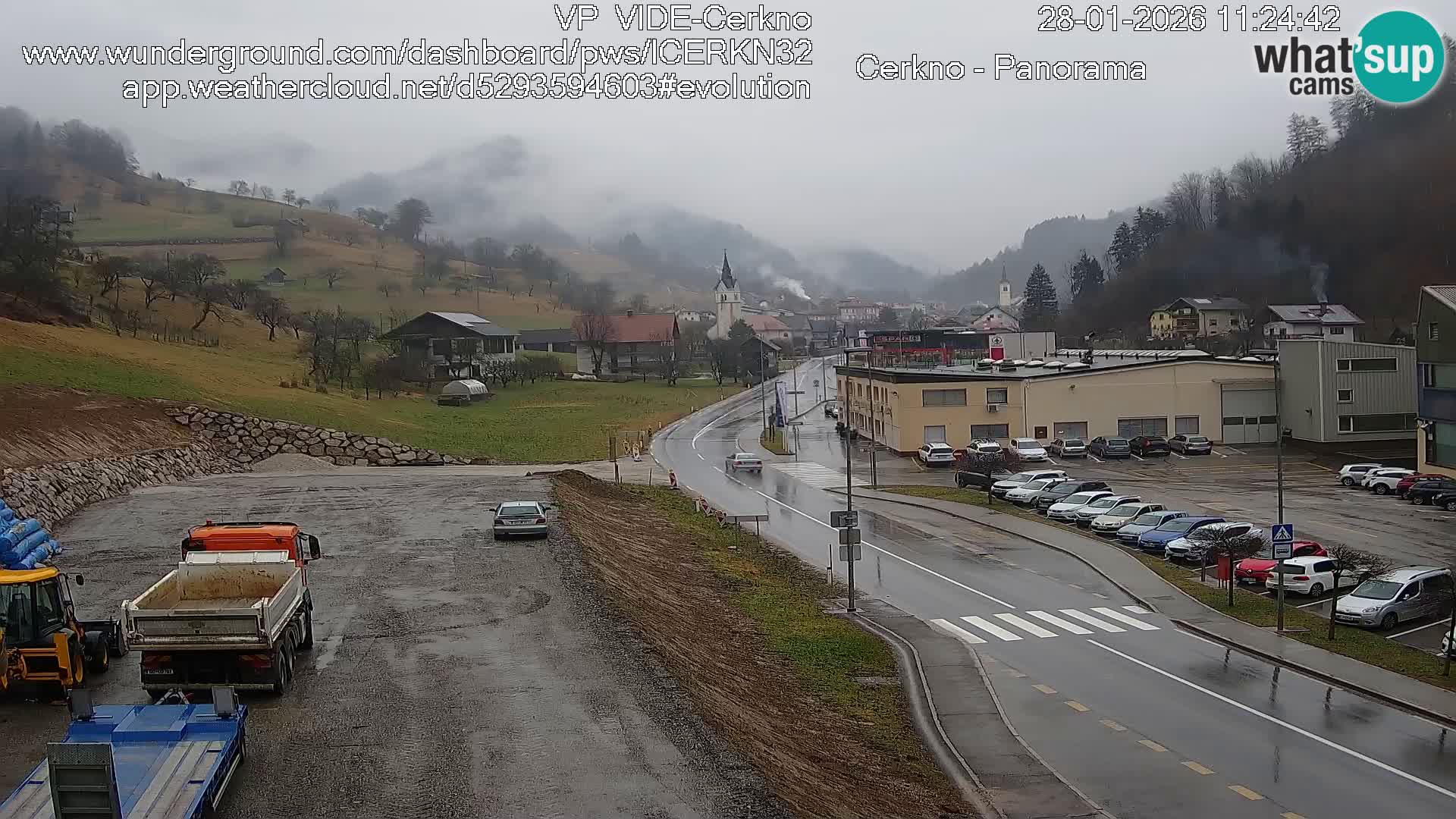 Webcam en direct – Entrée de la ville de Cerkno