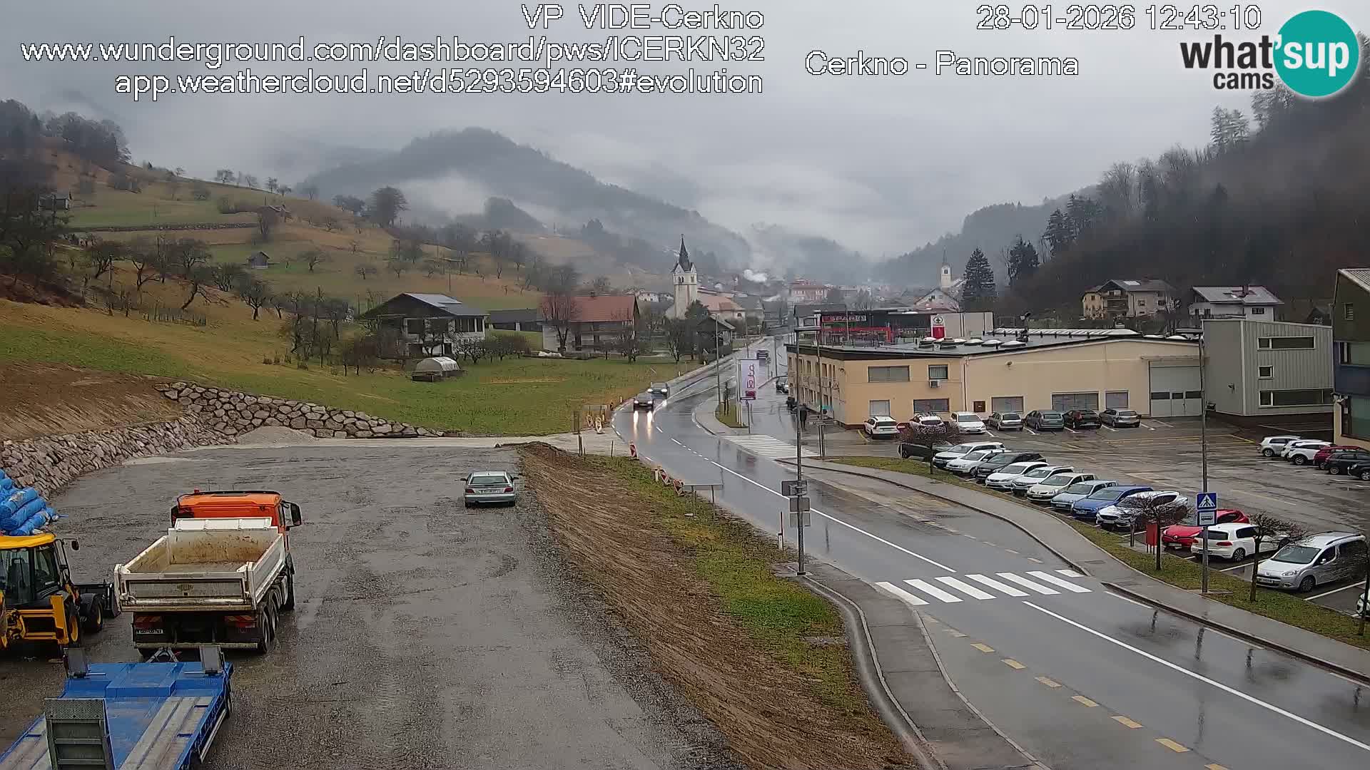 Cerkno entrada a la ciudad Webcam en vivo