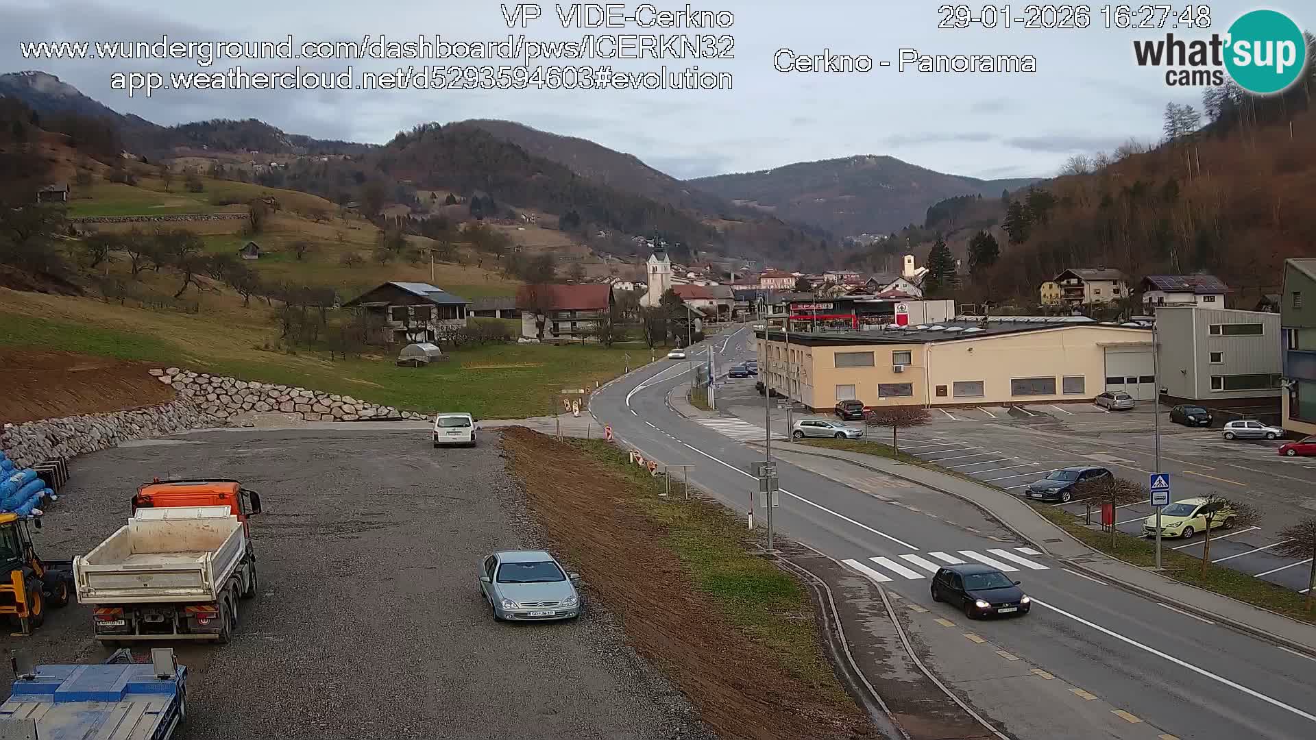 Cerkno entrada a la ciudad Webcam en vivo