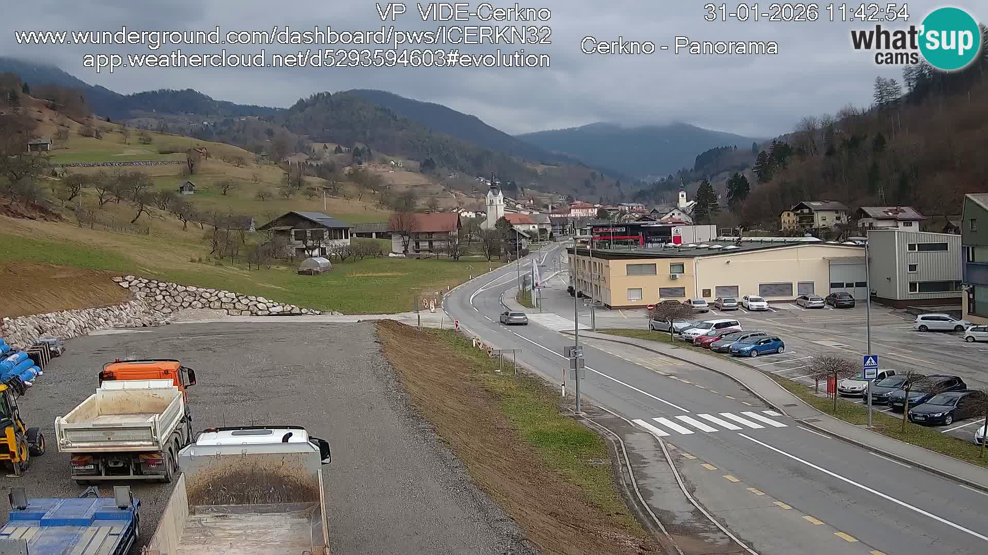 Cerkno entrada a la ciudad Webcam en vivo