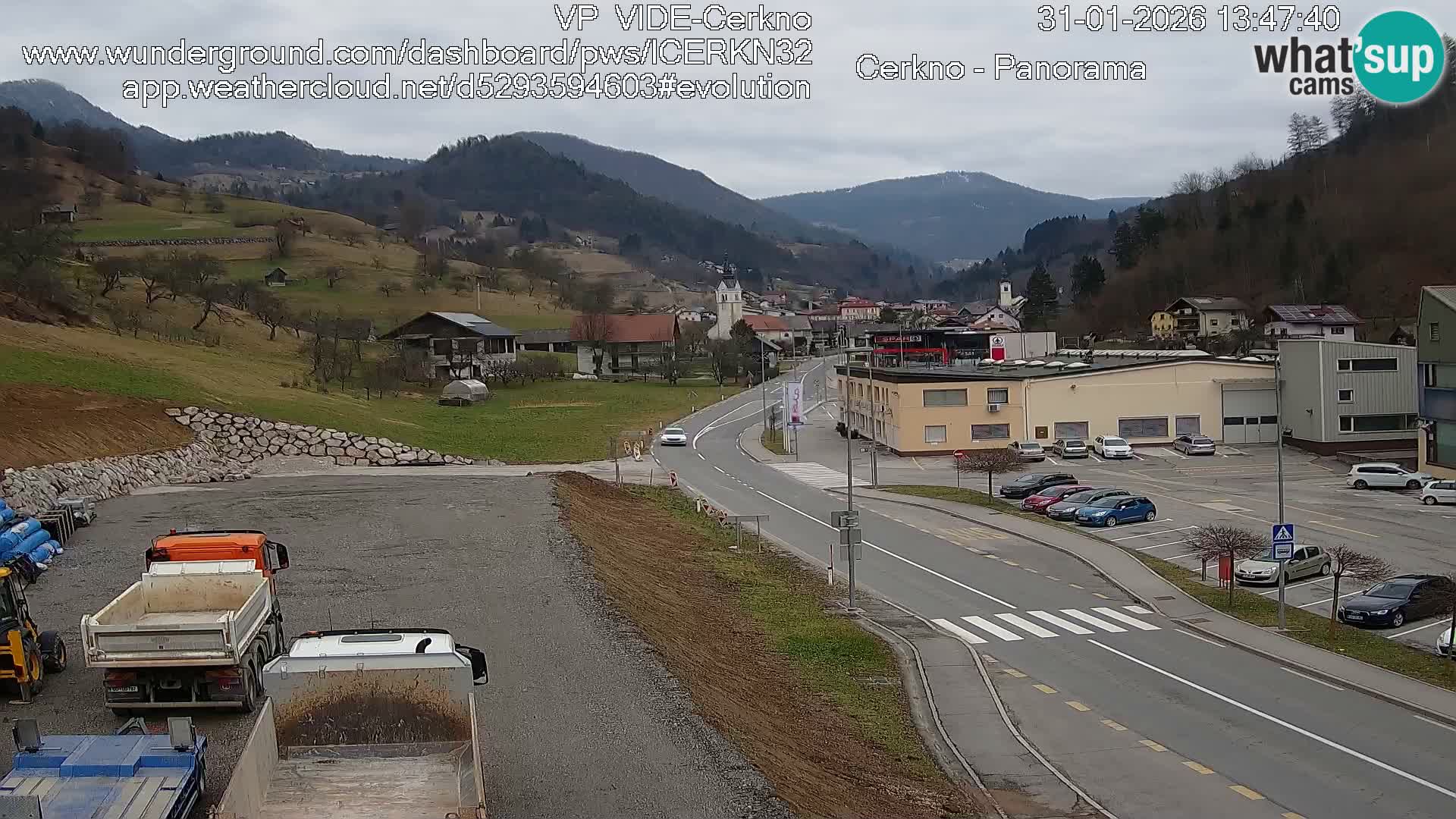 Cerkno city entrance Live Webcam