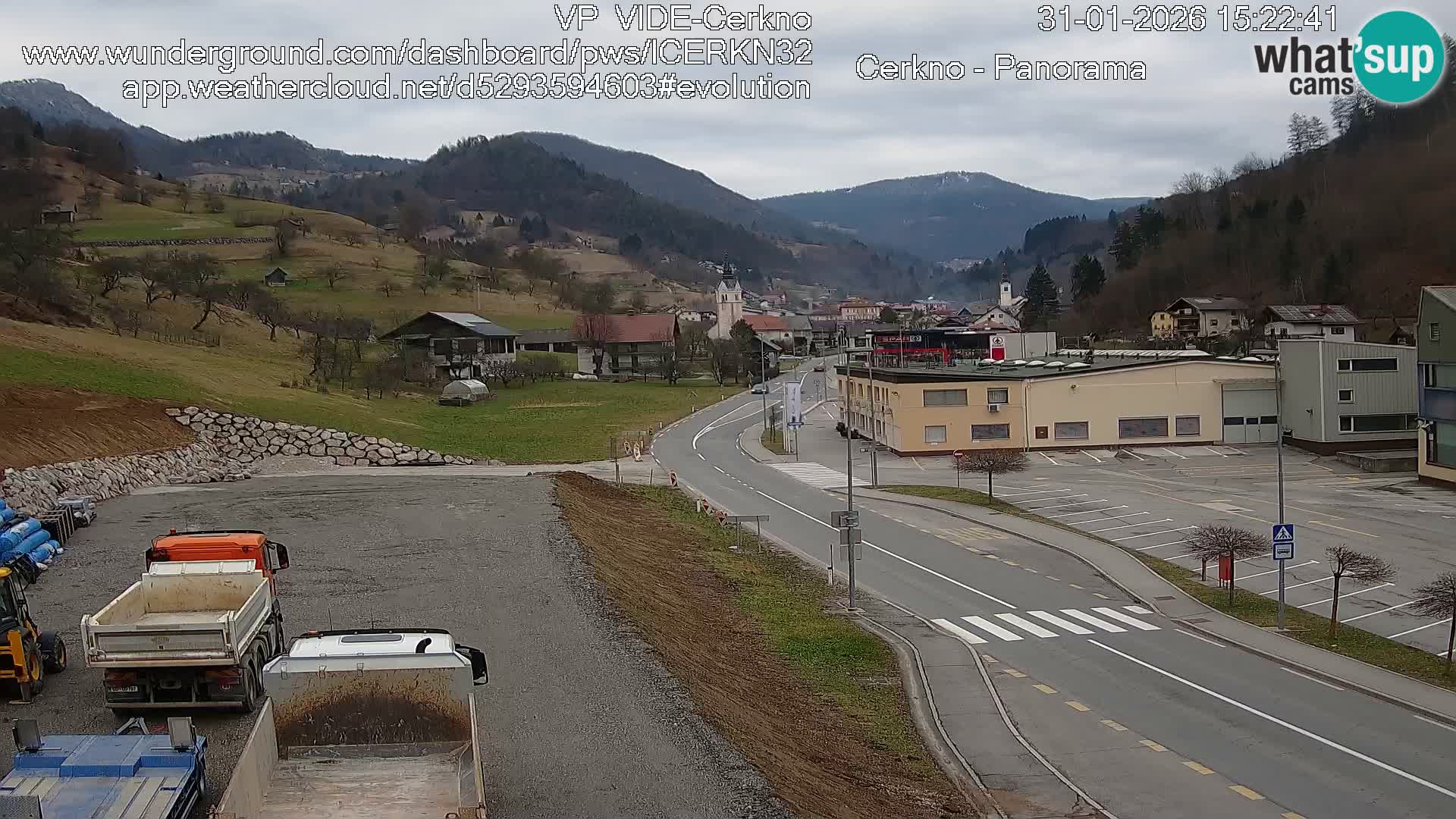 Cerkno city entrance Live Webcam