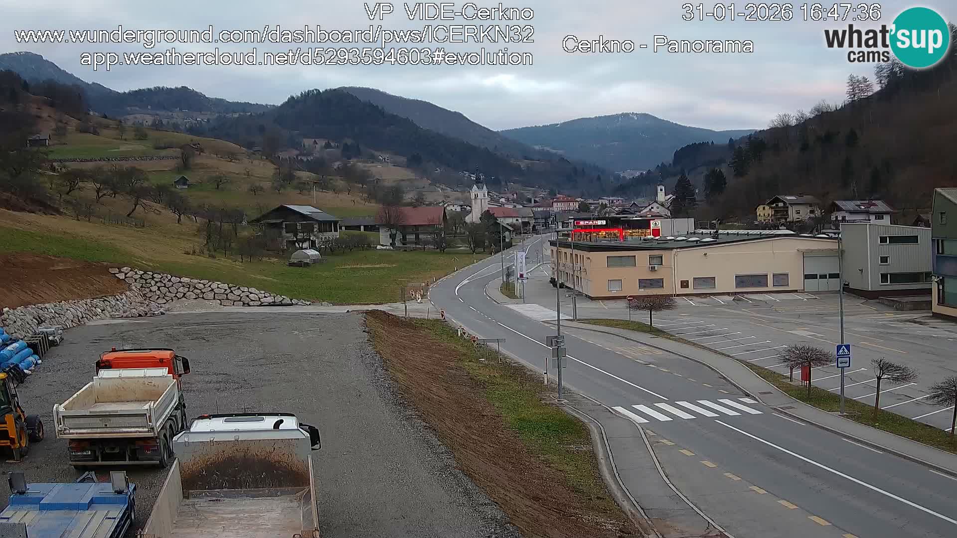 Cerkno city entrance Live Webcam