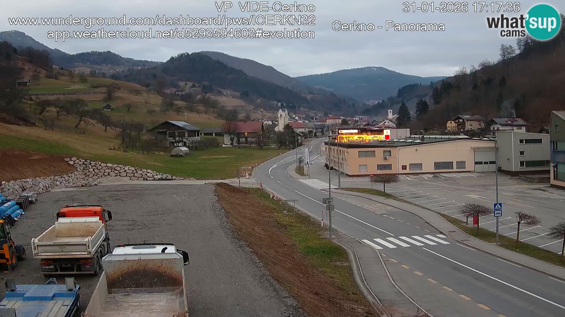 Cerkno city entrance Live Webcam