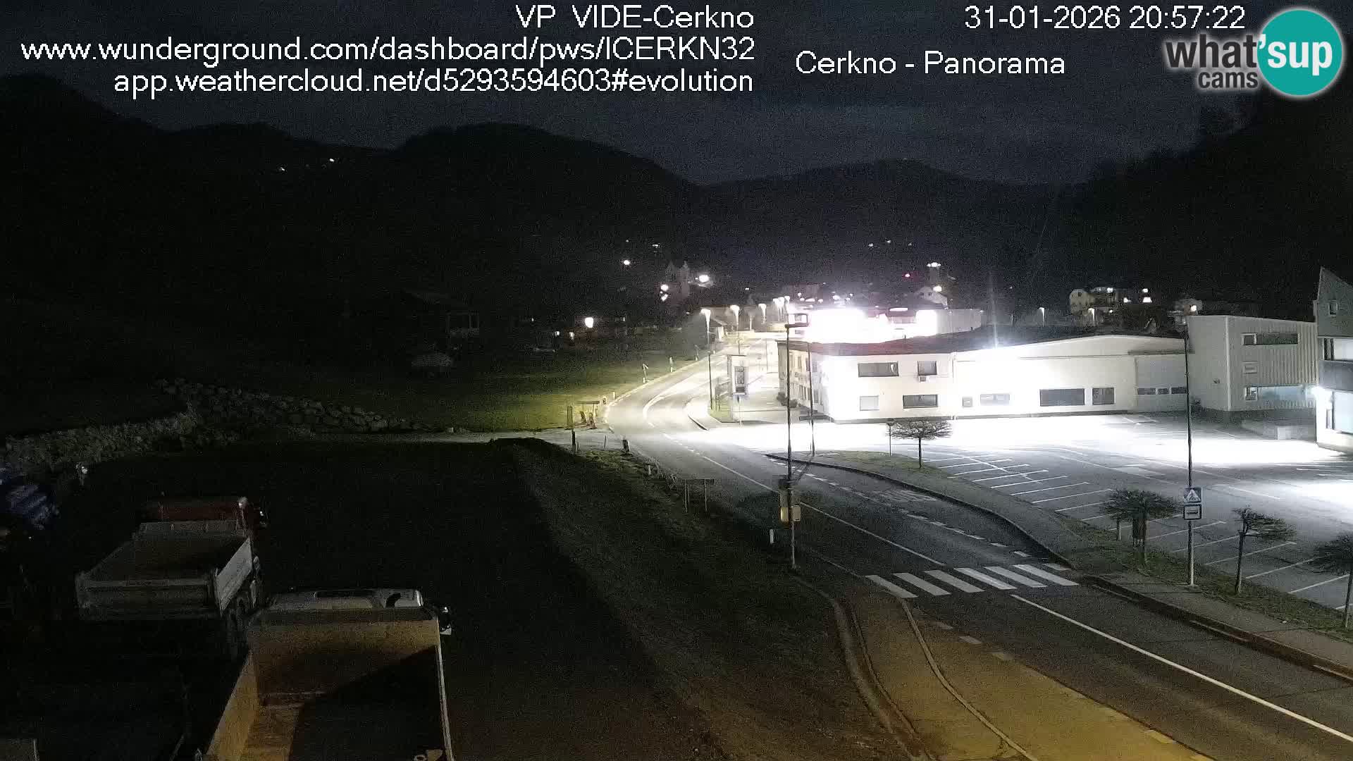 Webcam en direct – Entrée de la ville de Cerkno