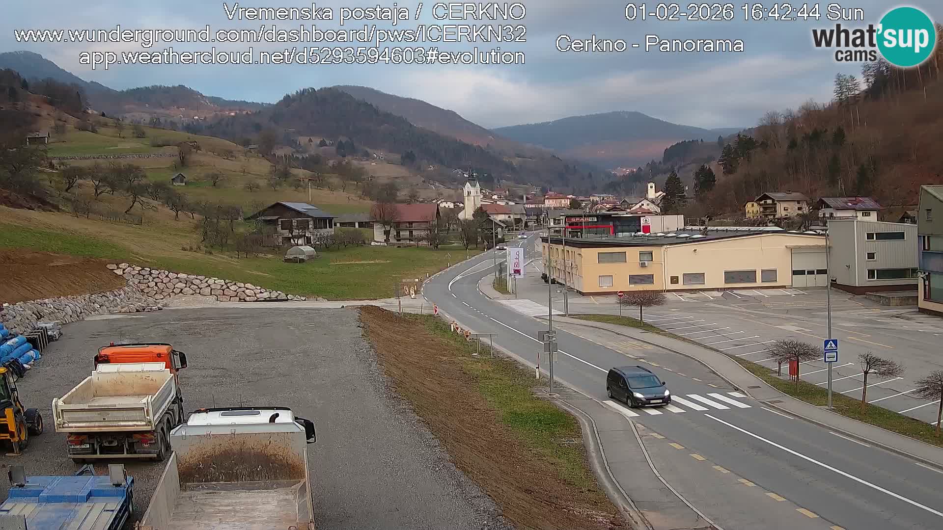 Cerkno city entrance Live Webcam