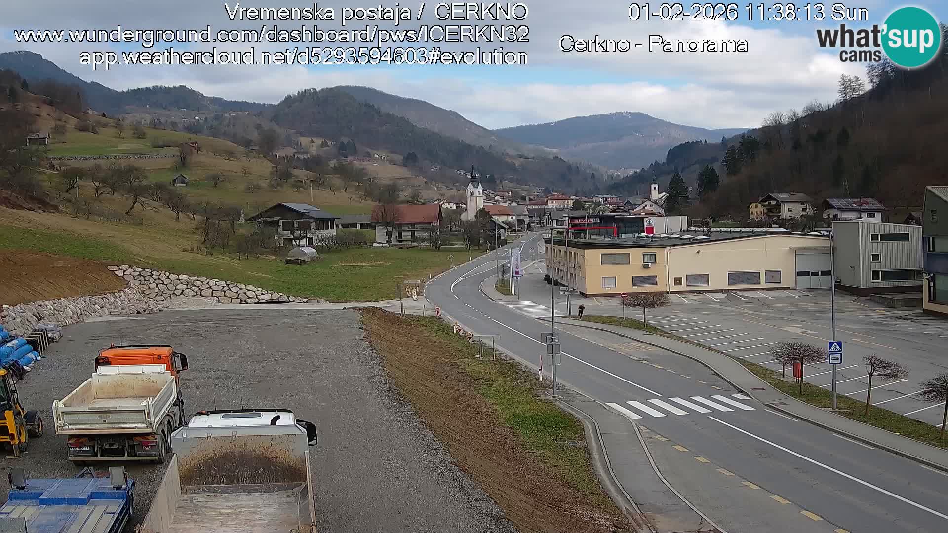 Cerkno entrada a la ciudad Webcam en vivo