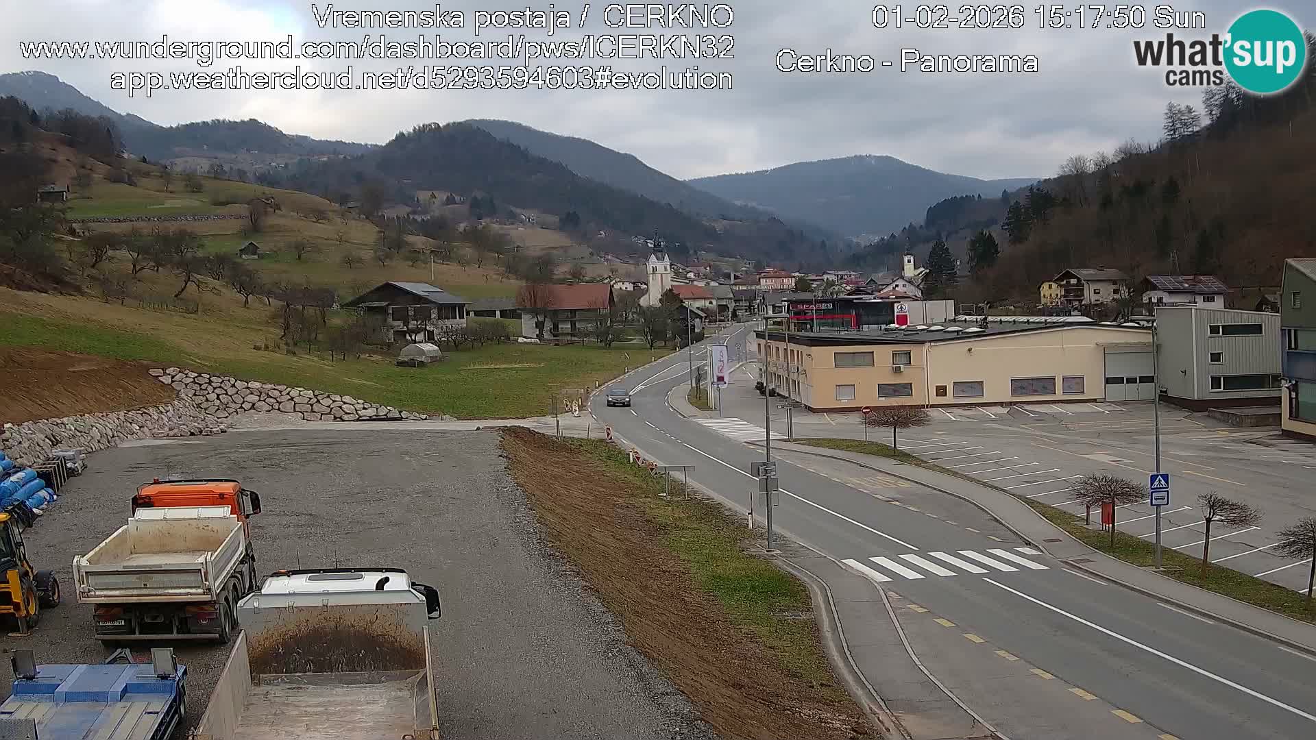 Cerkno entrada a la ciudad Webcam en vivo
