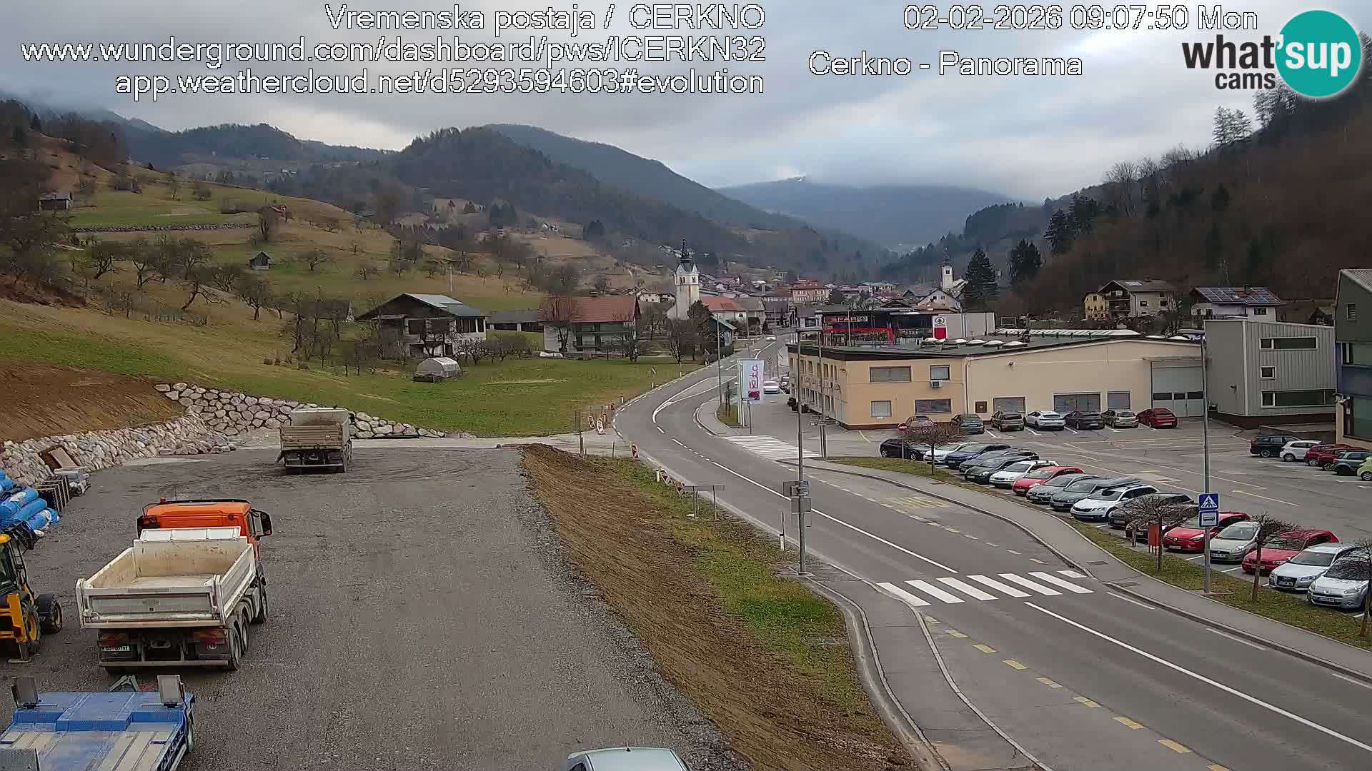 Cerkno city entrance Live Webcam