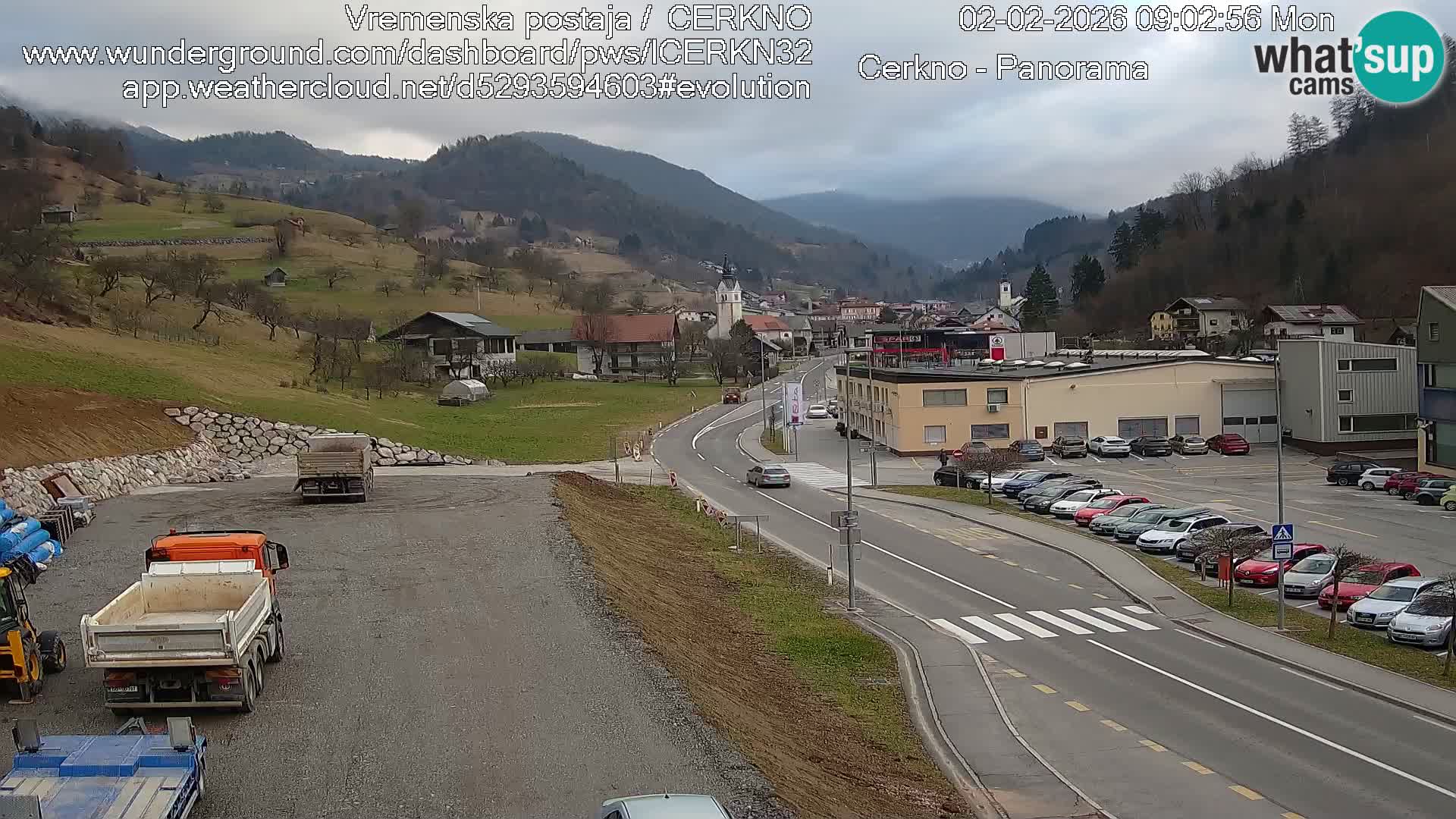 Webcam en direct – Entrée de la ville de Cerkno