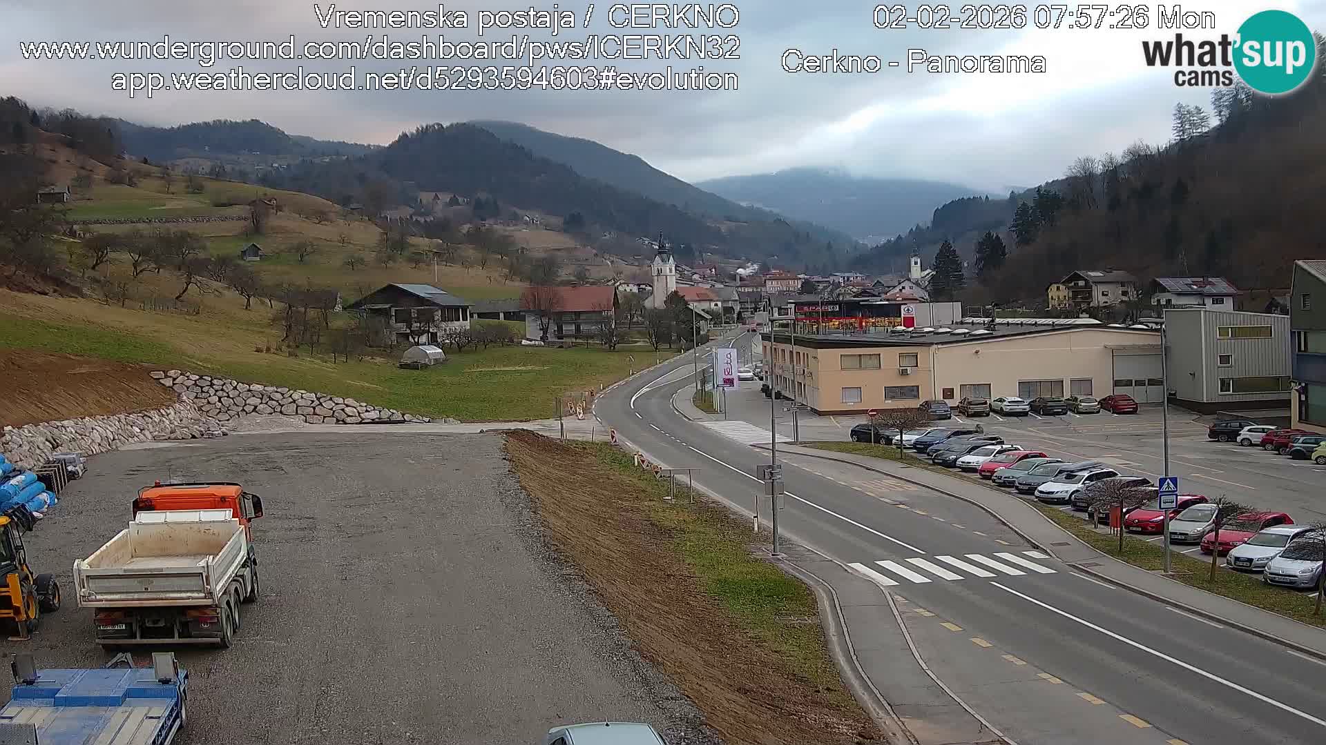 Cerkno city entrance Live Webcam