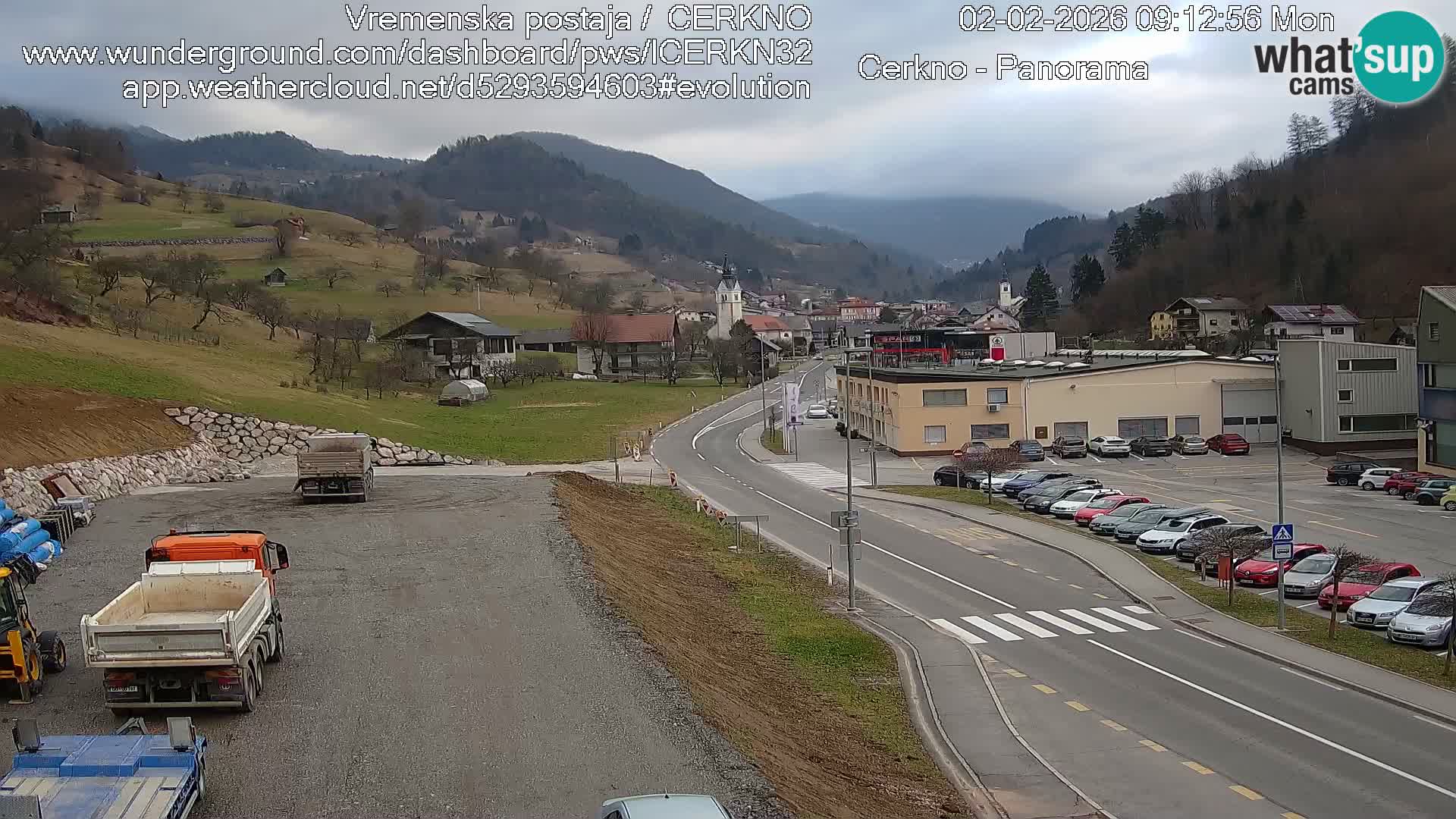 Webcam en direct – Entrée de la ville de Cerkno