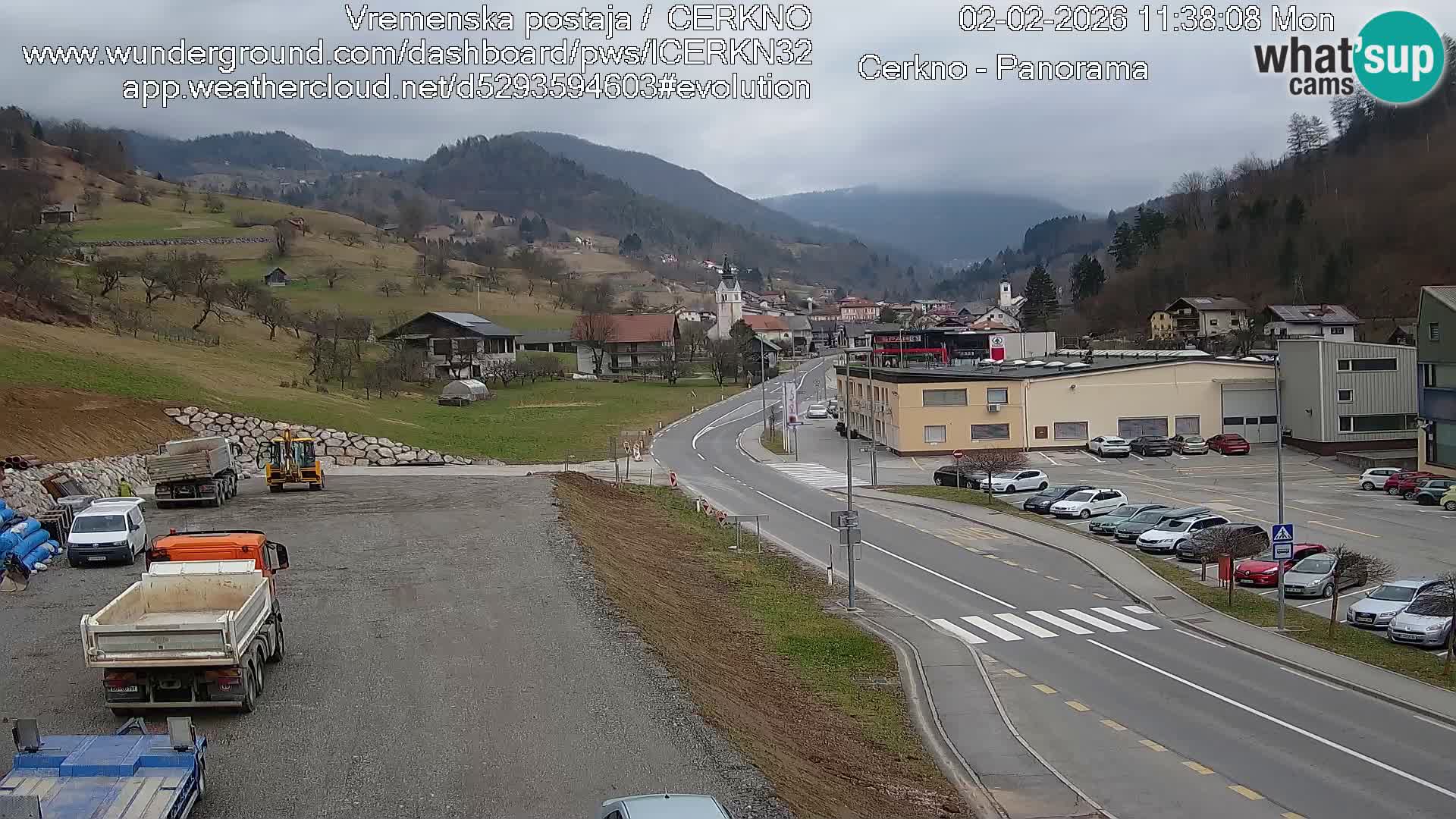 Webcam en direct – Entrée de la ville de Cerkno