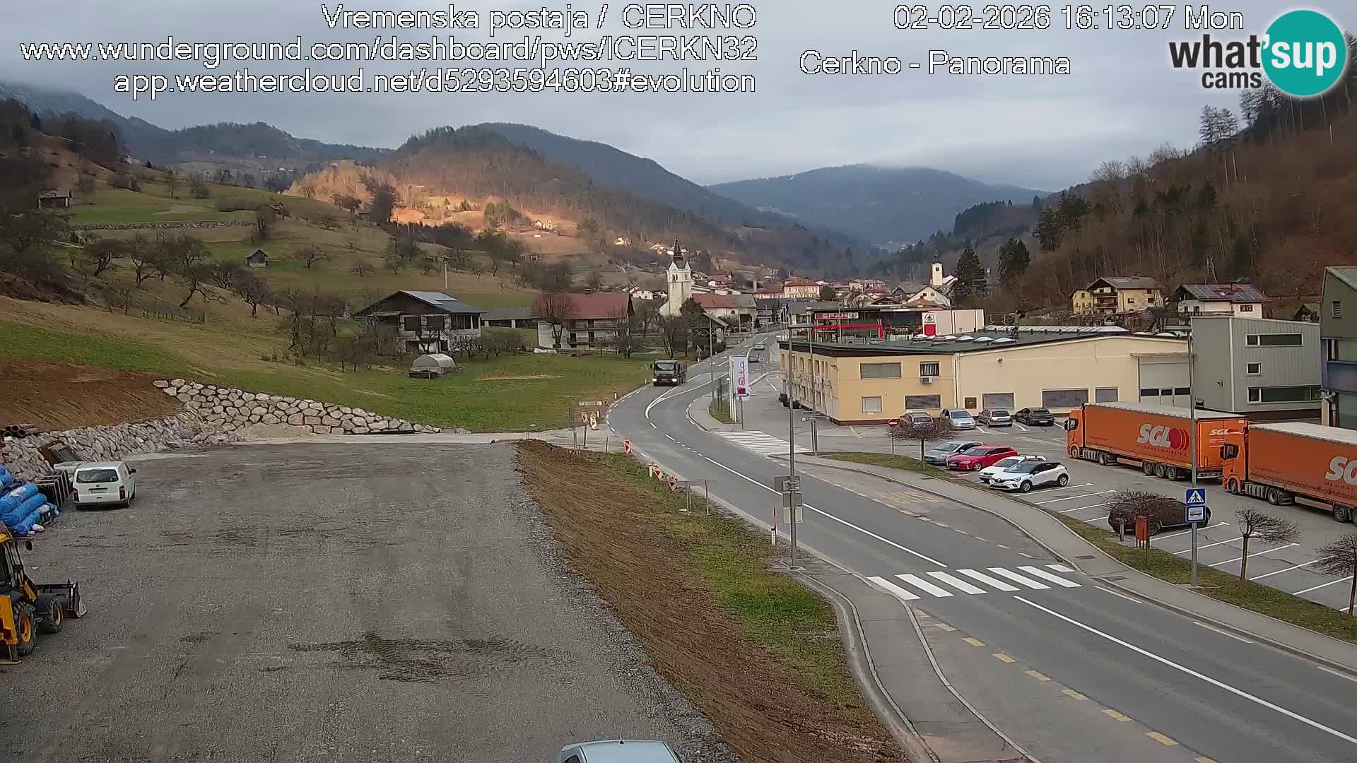 Cerkno city entrance Live Webcam